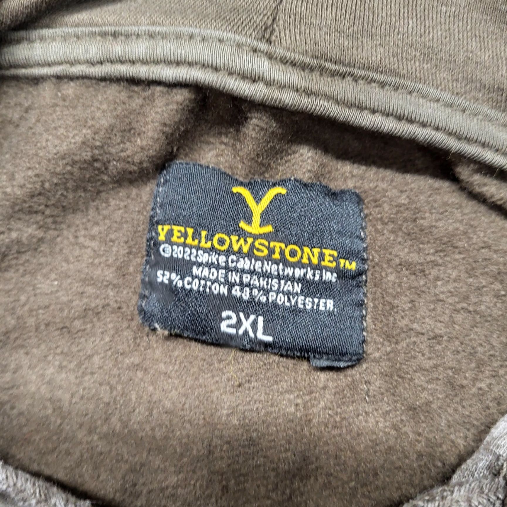 Vintage Yellowstone Dutton Ranch Hoodie Mens 2XL Brown Mineral Wash Montana Pull-Over Shirt Size US XXL / EU 58 / 5 - 7 Thumbnail