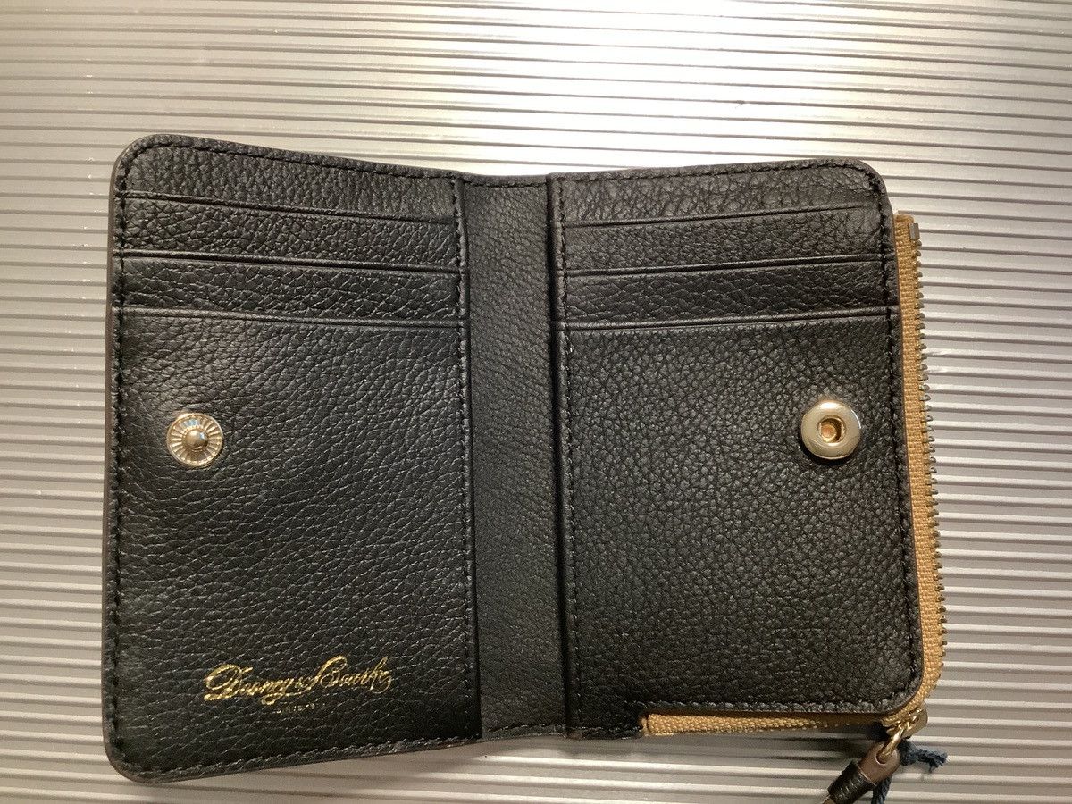 Dooney & Bourke Credit Card Zip Wallet Dooney & Bourke Size ONE SIZE - 6 Thumbnail