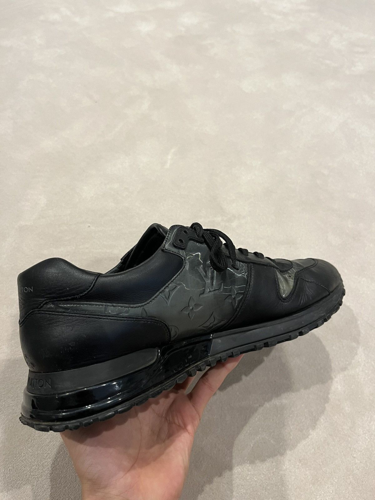 Louis Vuitton Louis Vuitton Run Away trainers Size US 10.5 / EU 43-44 - 4 Thumbnail