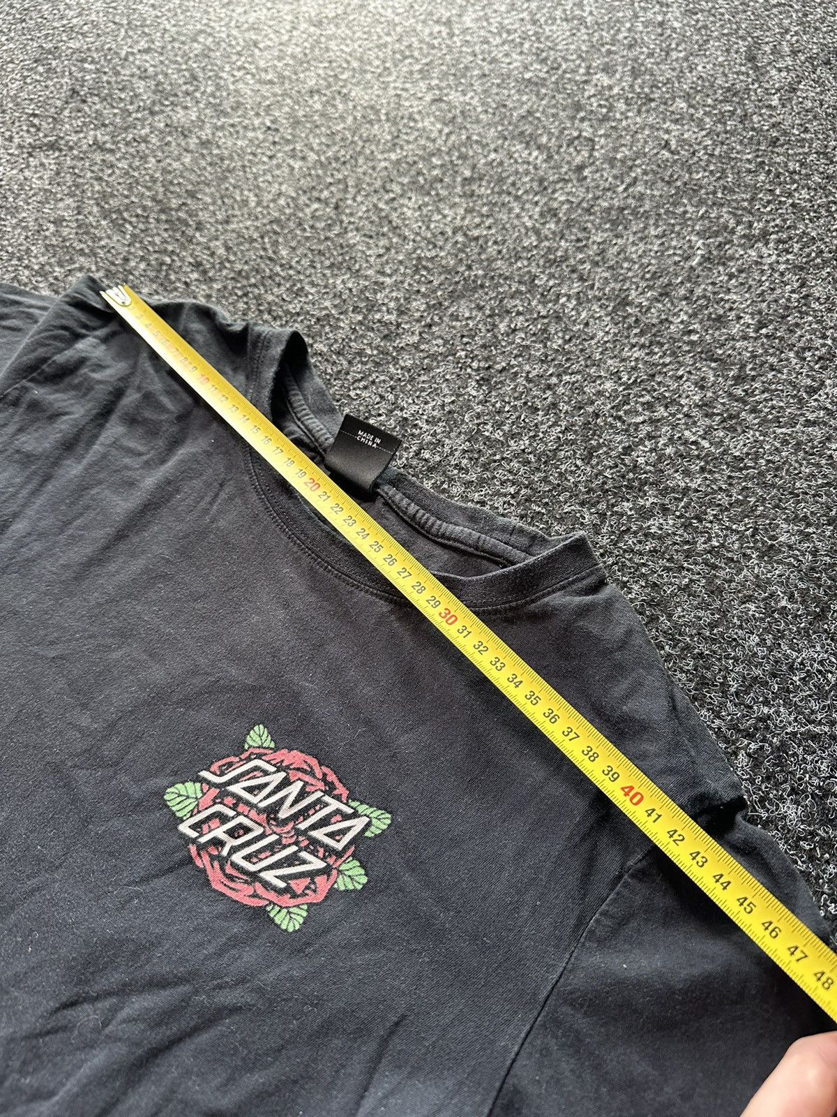 Santa Cruz Skateboards 🚨 VINTAGE RARE SANTA CRUZ ROSES BIG LOGO LONG SKATE y2k Size US S / EU 44-46 / 1 - 11 Thumbnail