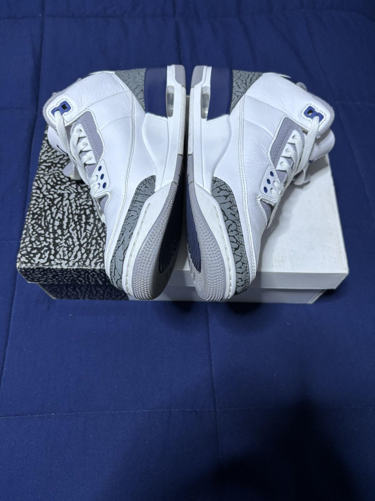 Jordan Brand Air Jordan 3 Retro Midnight Navy 2023 Size 8 Size US 8 / EU 41 - 4 Thumbnail