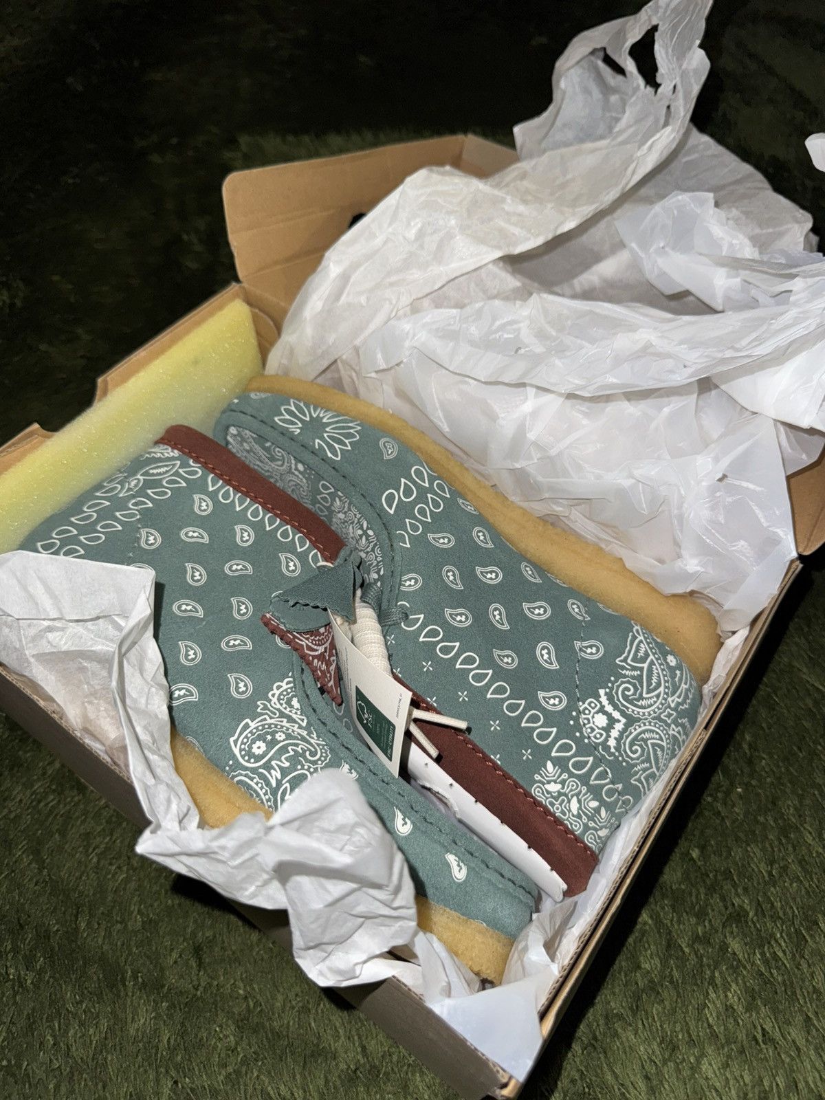 Clarks [UK 8] Clarks Wallabee Boot Paisley Green Size US 8.5 / EU 41-42 - 7 Thumbnail