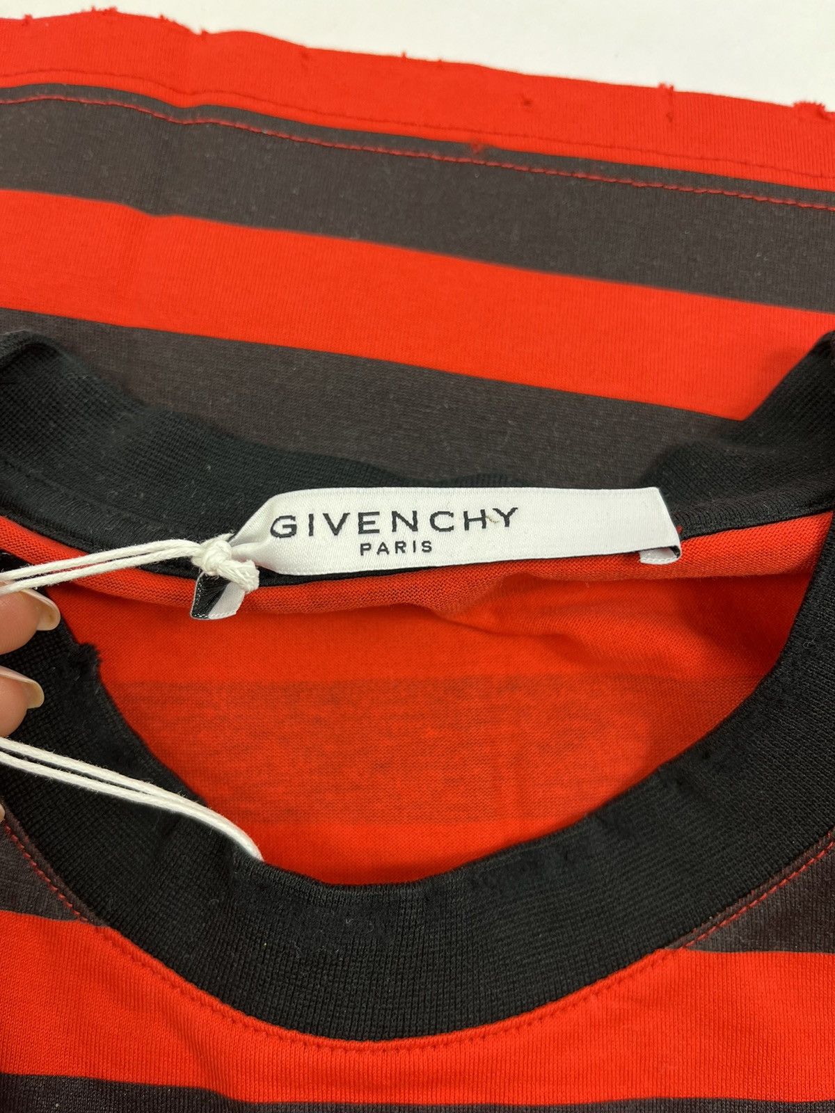 Givenchy BY RICCARDO TISCI PORTRAIT STRIPE PRINT OVERSIZED T-SHIRT Size US XL / EU 56 / 4 - 4 Thumbnail