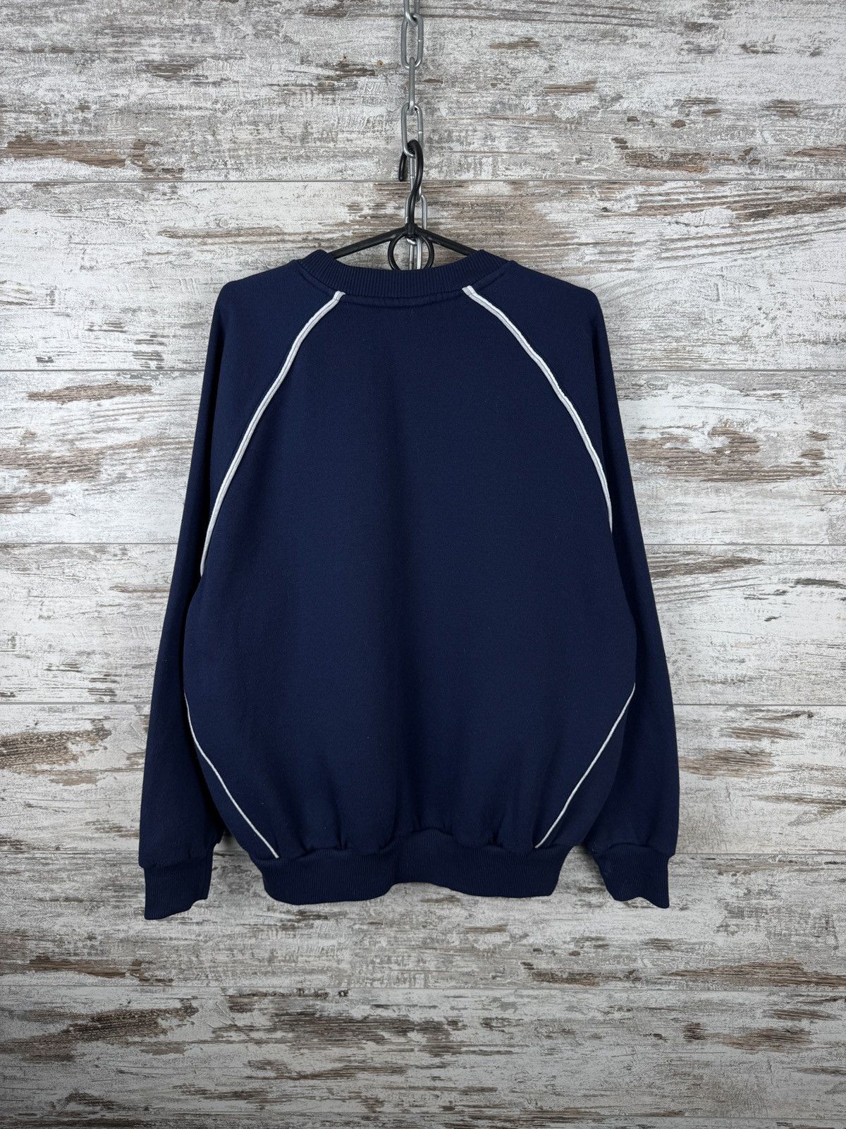 Umbro × Vintage Mens Vintage Umbro center logo sweatshirt y2k rare jacket Size US L / EU 52-54 / 3 - 11 Thumbnail
