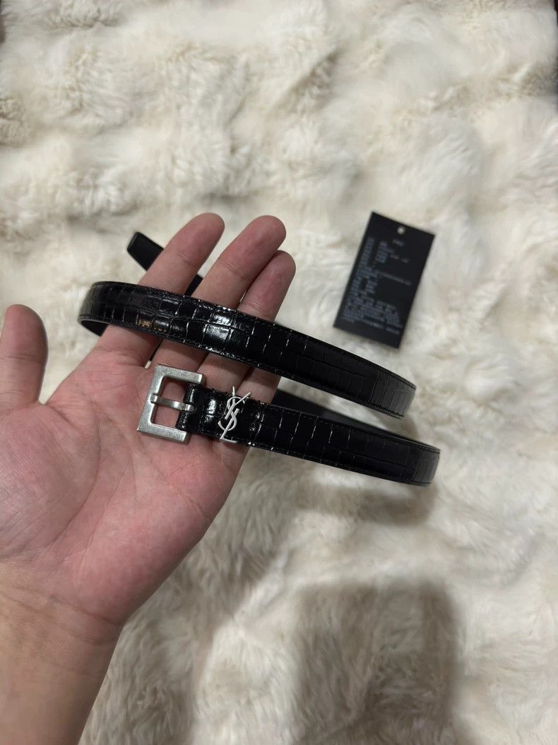 Saint Laurent Paris Saint Laurent Paris Black and silver logo embossed belt be Size ONE SIZE - 1 Thumbnail