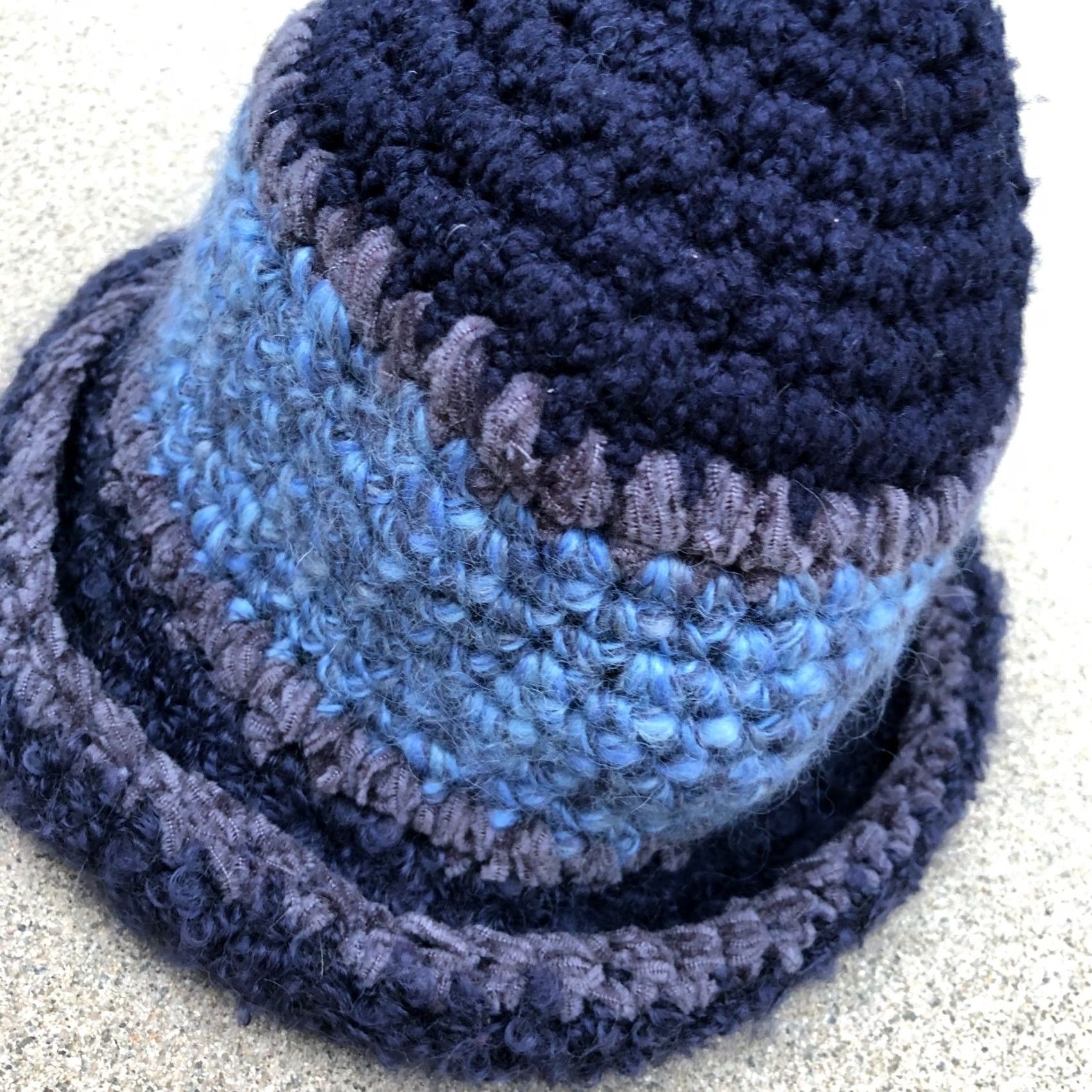 Bloomingdale's VTG 90s Bloomingdale's Wool Blend Beanie Women's Knit Blue Hat One Size Womens Size ONE SIZE - 2 Thumbnail
