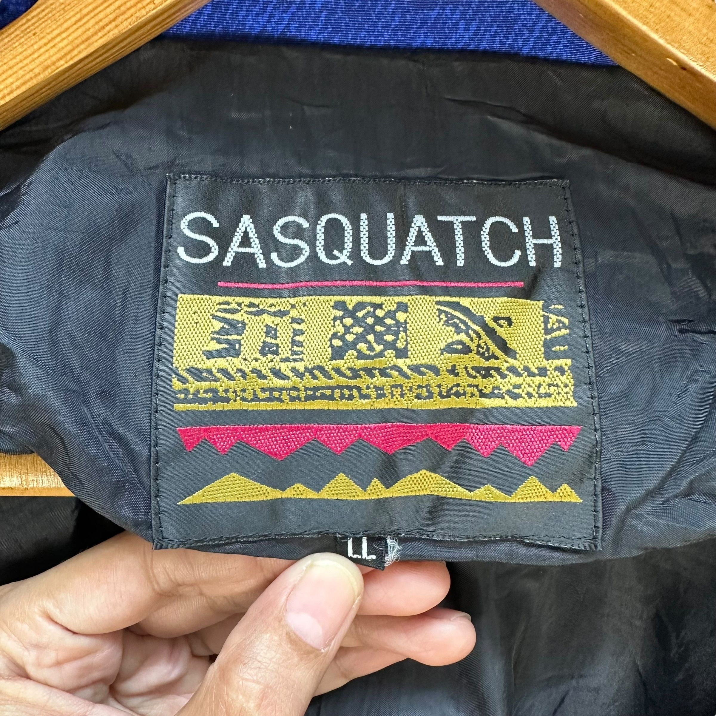 Japanese Brand SASQUATCH Blue Hooded Ski Jacket #A34-0775 Size US L / EU 52-54 / 3 - 10 Thumbnail