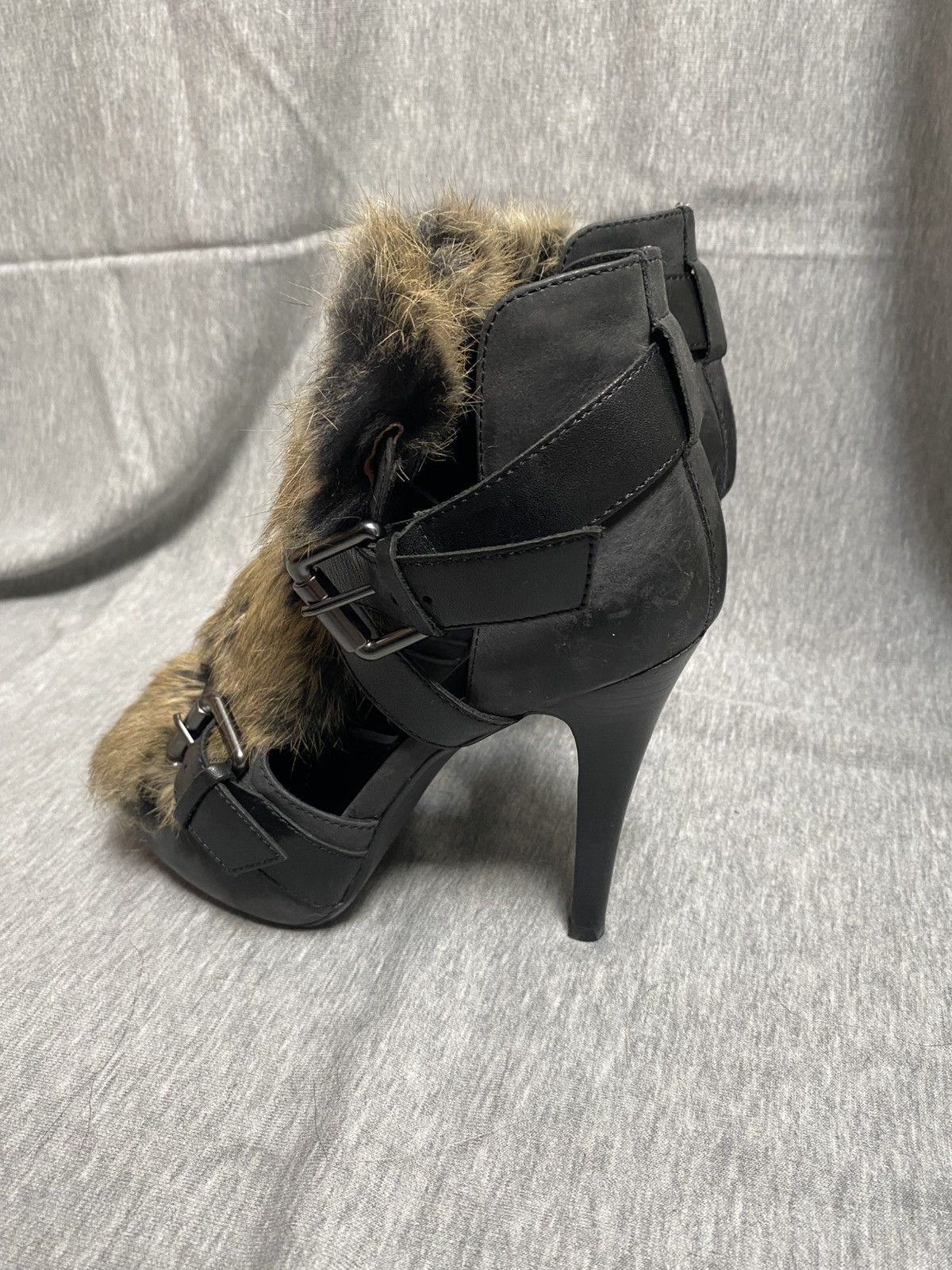 ASH Leather and rabbit fur heels with straps and metal buckles Size US 8 / IT 38 - 3 Thumbnail