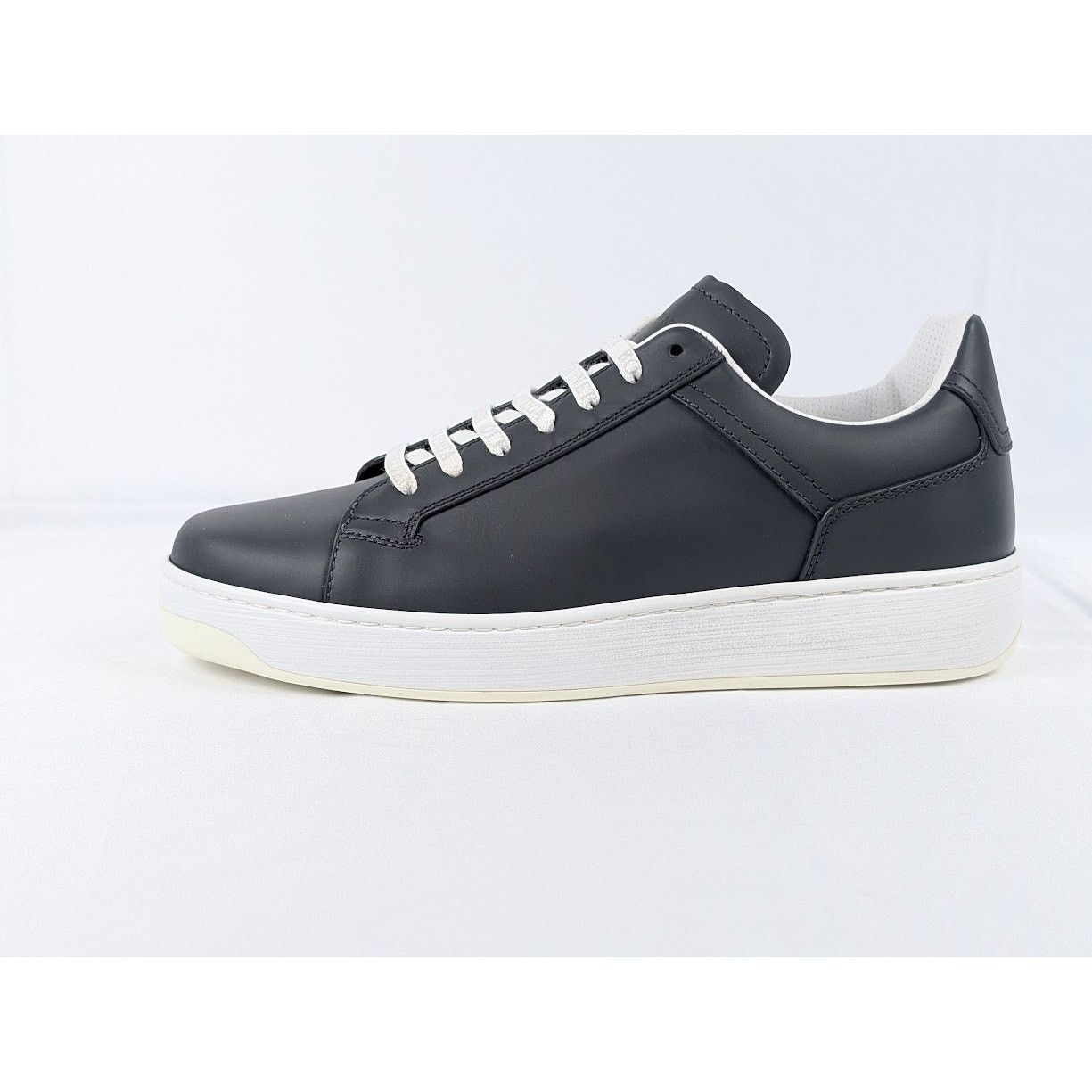 Bottega Veneta o1rshd1 Bolt Calf Low Top Sneakers in Ardoise Size US 9.5 / EU 42-43 - 2 Thumbnail