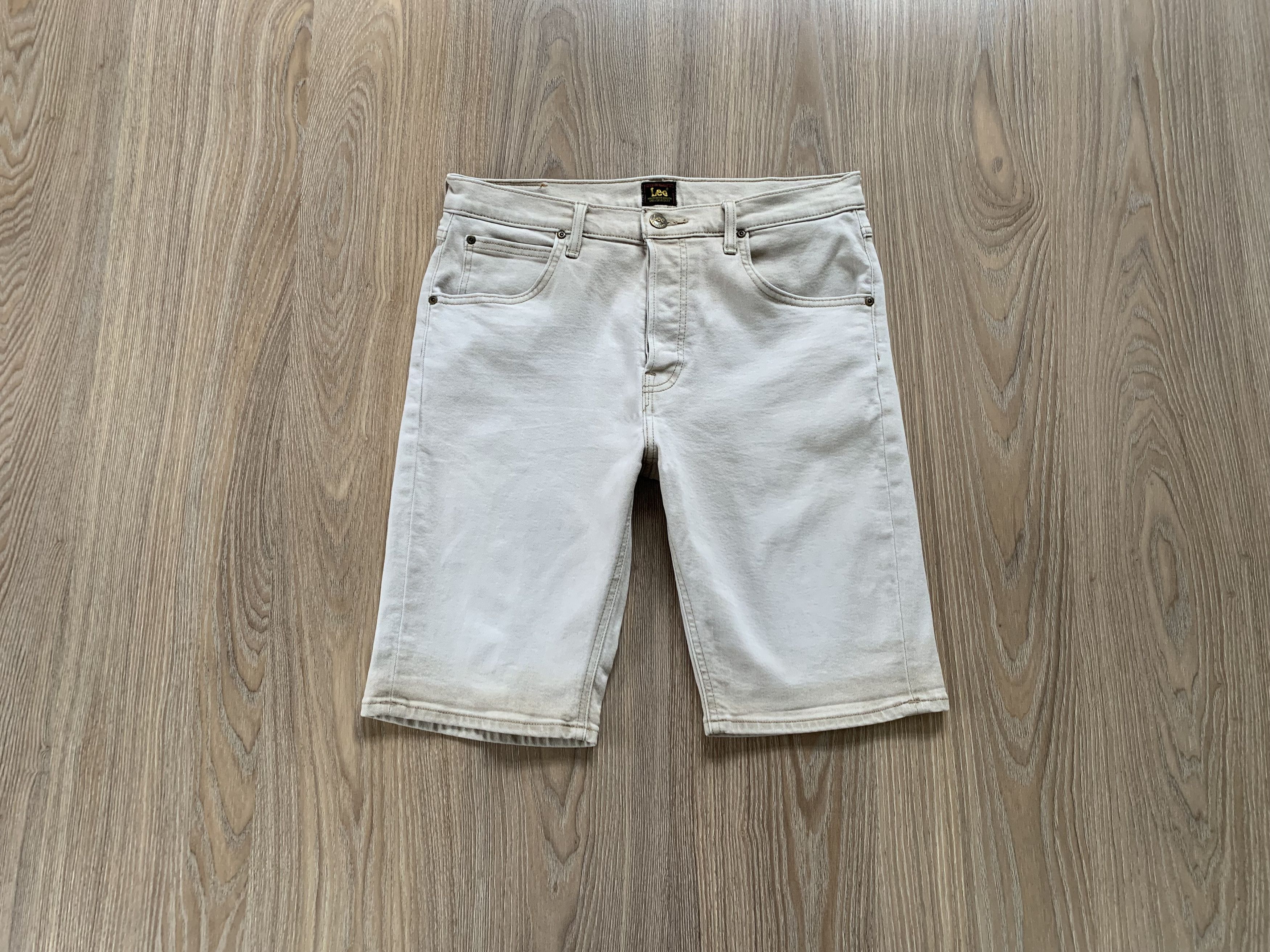 Lee Lee Denim 5 Pocket Short Size US 32 / EU 48 - 1 Thumbnail