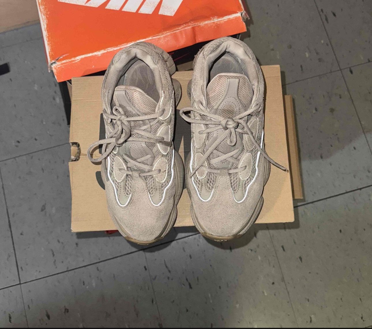 Yeezy Yeezy 500 Taupe Light Size US 8 / EU 41 - 4 Thumbnail