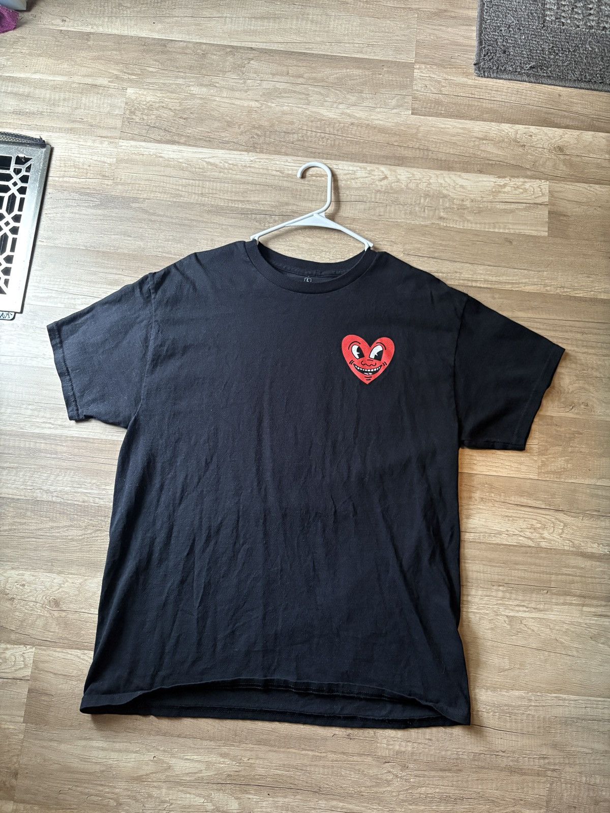 Keith Haring Keith Haring Black Heart Tee Size US L / EU 52-54 / 3 - 1 Thumbnail