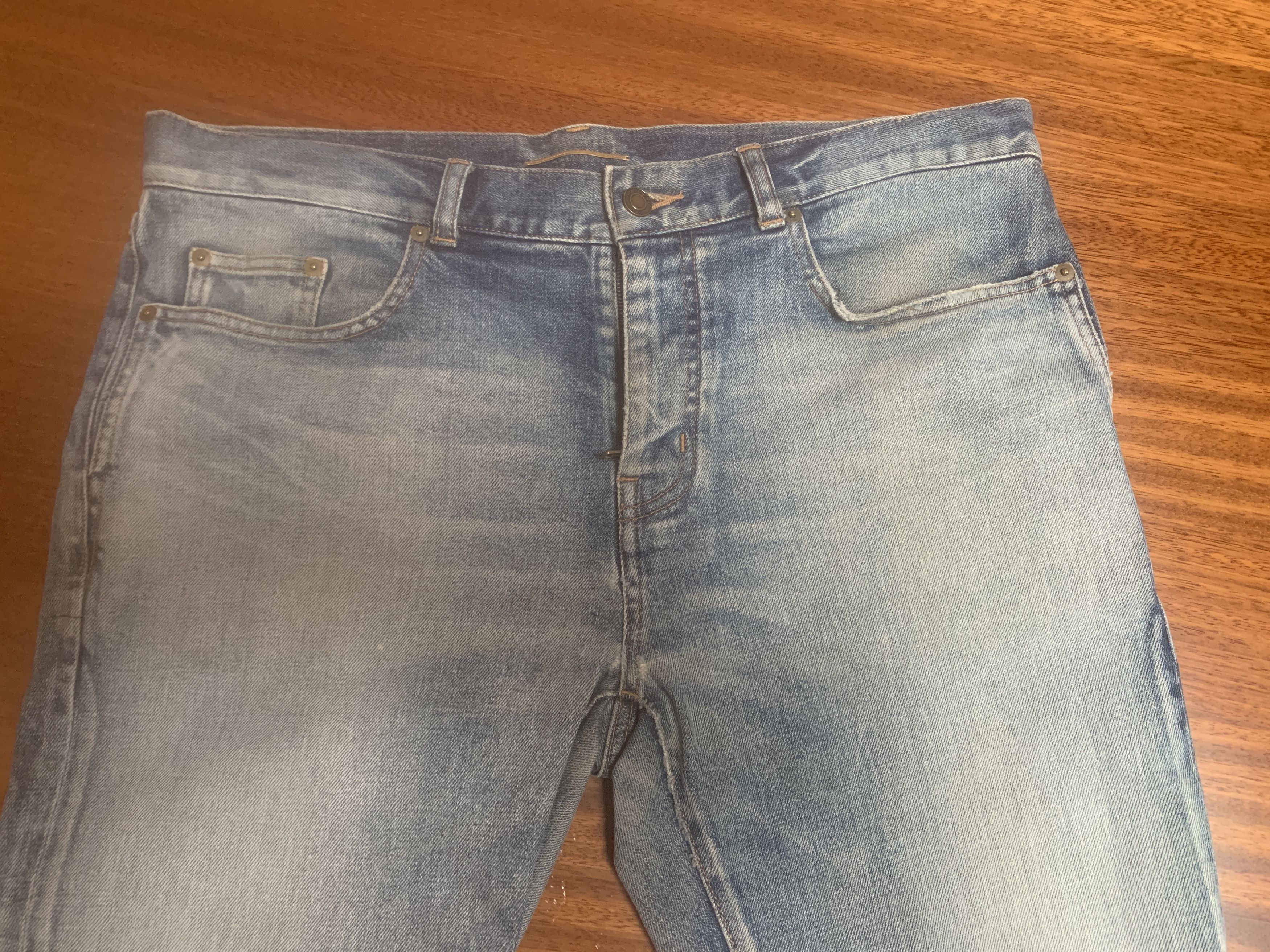 Saint Laurent Paris SAINT LAURENT PARIS D24 SKINNY JEANS IN WASHED BLUE DENIM Size US 34 / EU 50 - 4 Thumbnail