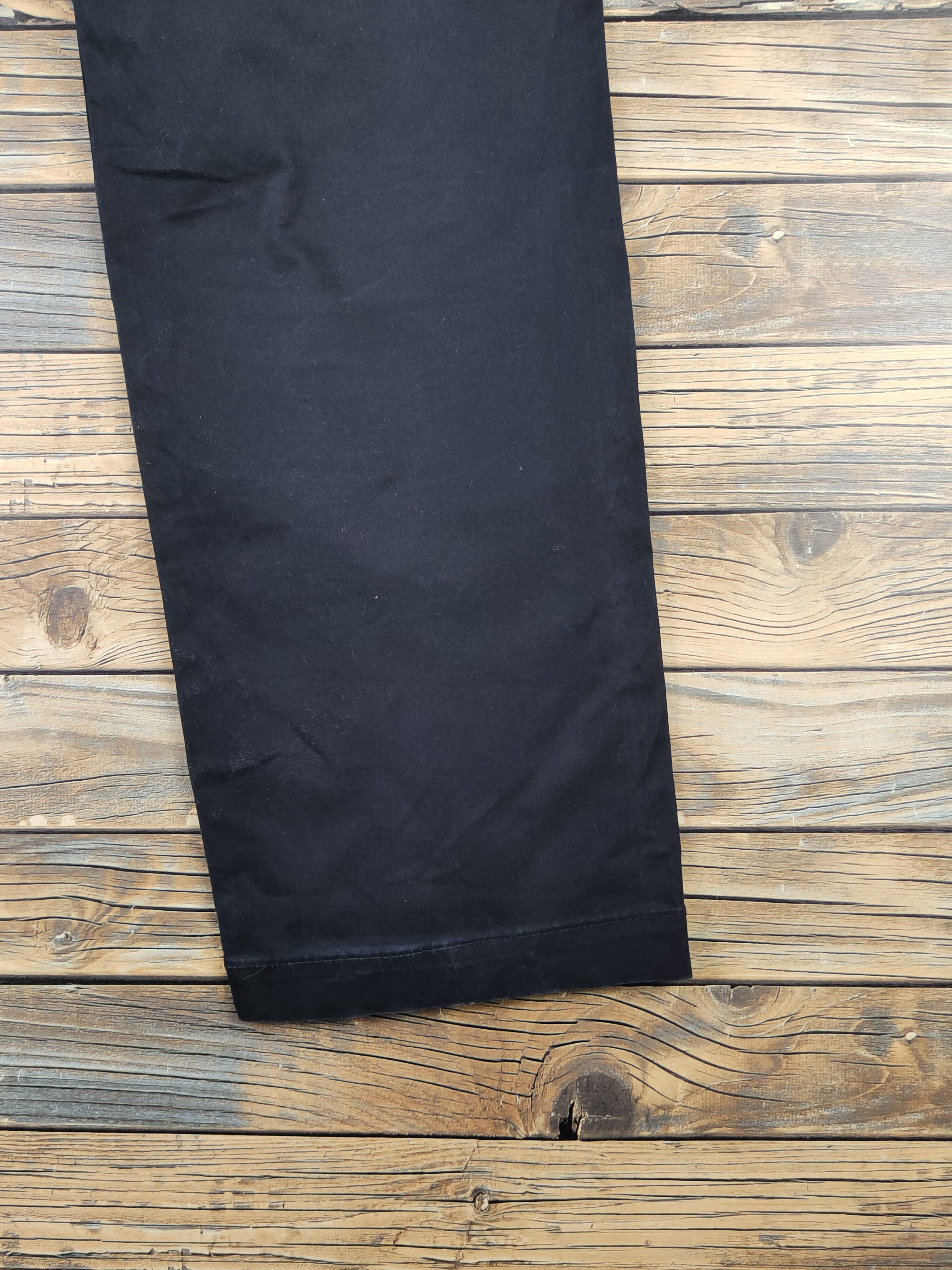 Japanese Brand DL Uniqlo Black Multipocket Cargo Pants #2613 Size US 33 - 11 Thumbnail
