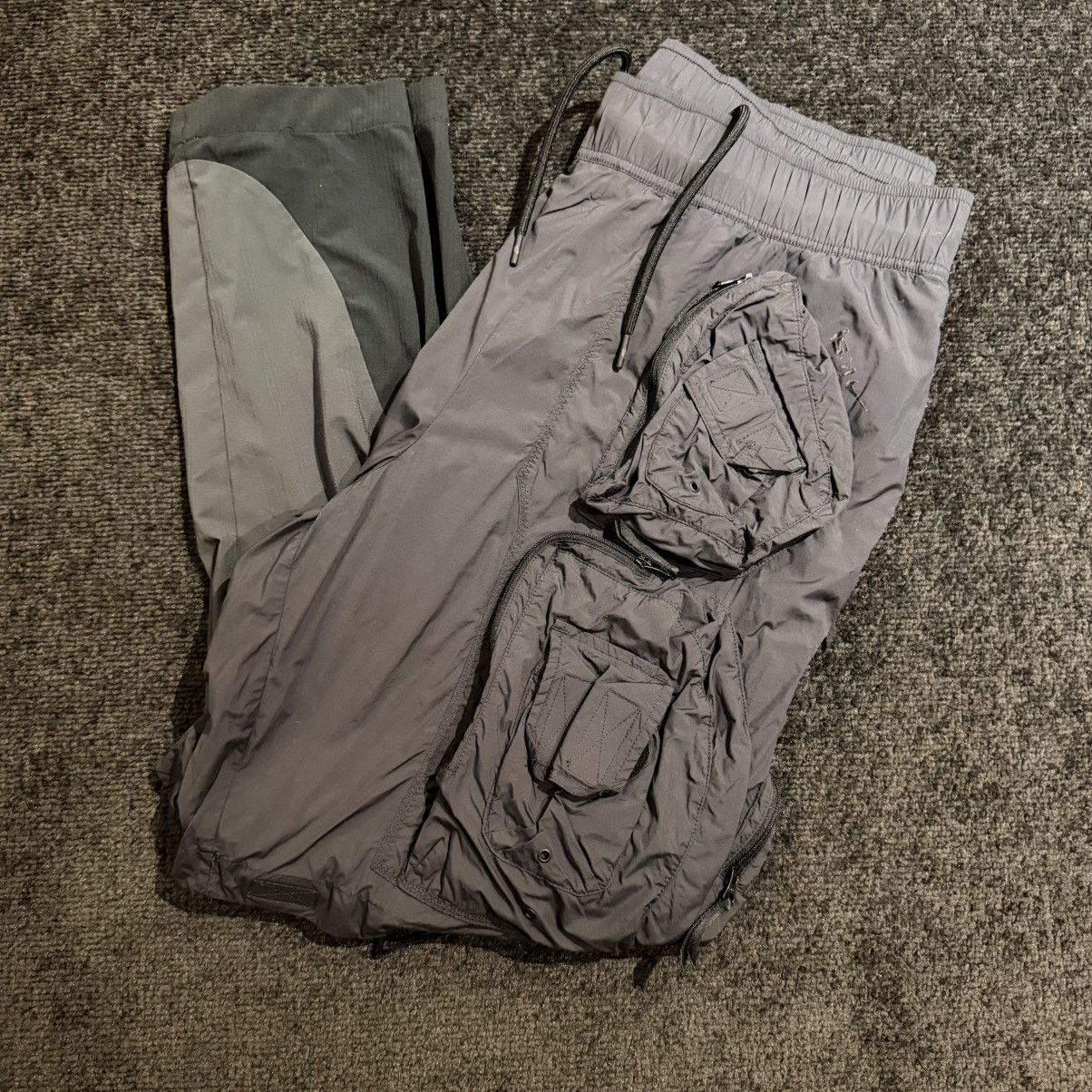 Nike Nike ISPA Convertible Cargo Utility Pants Black DD3796-011 Size US 36 / EU 52 - 10 Thumbnail