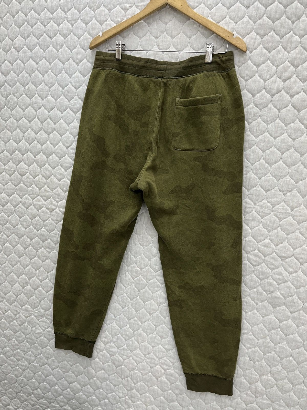 Uniqlo 🔥🔥🔥ARCHIVE UNIQLO CAMOFLAGE SWEATPANTS Size US 34 / EU 50 - 5 Thumbnail