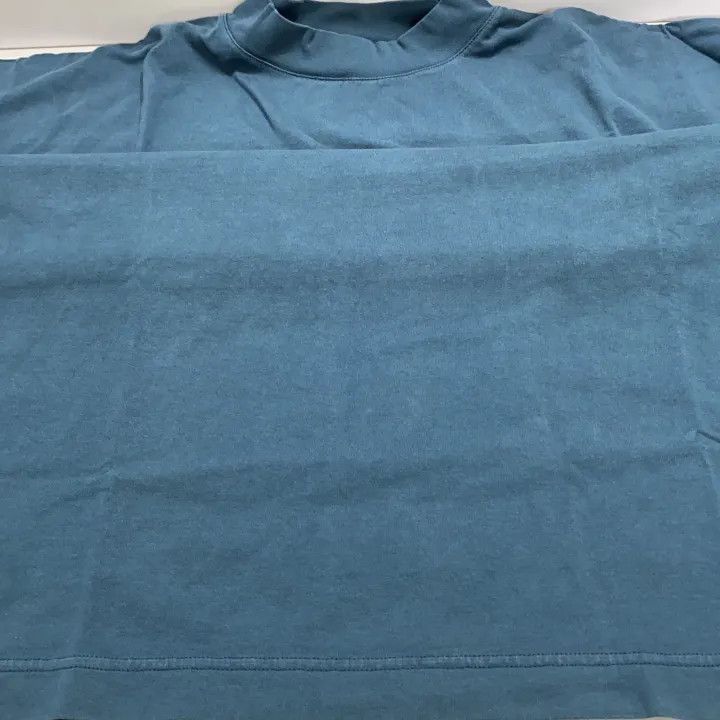 Balenciaga Balenciaga YEEZY x Gap x Balenciaga Dove 3/4 Sleeve Tee -2 Size US L / EU 52-54 / 3 - 4 Thumbnail