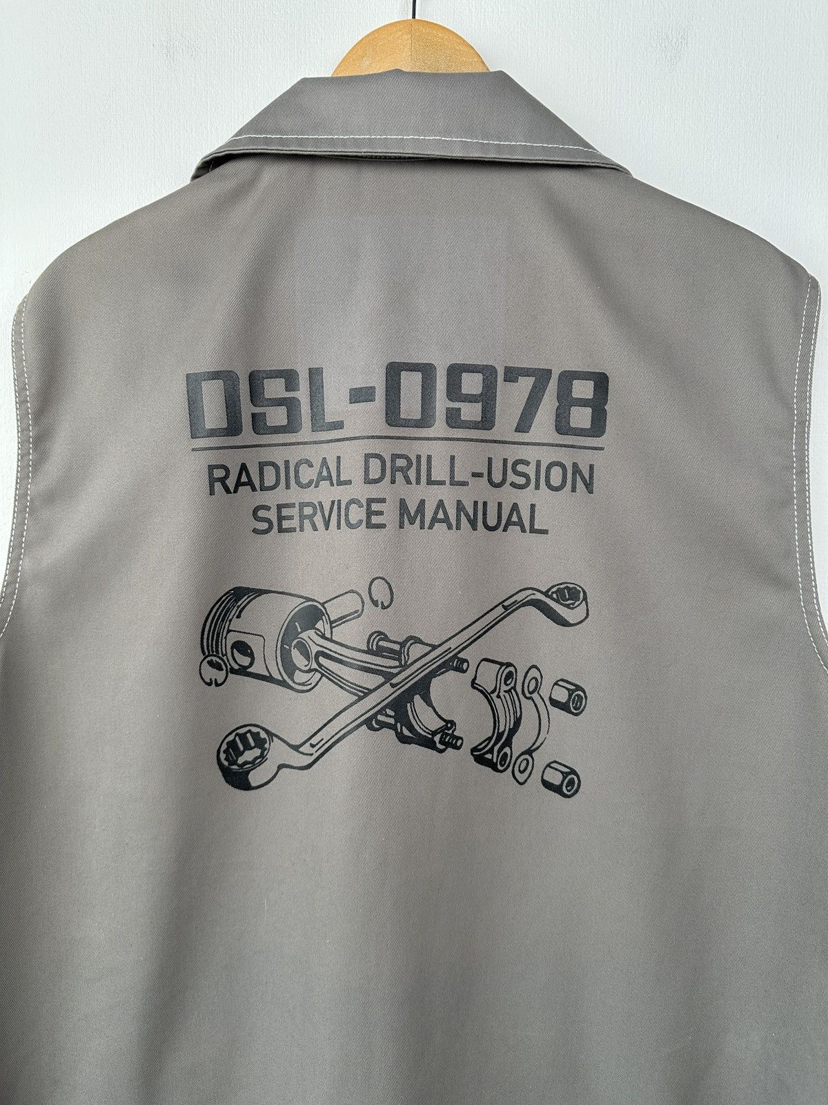 Diesel DIESEL Hidden-Pocket Workwear Multipocket Cargo Vest Jacket Size US L / EU 52-54 / 3 - 10 Thumbnail