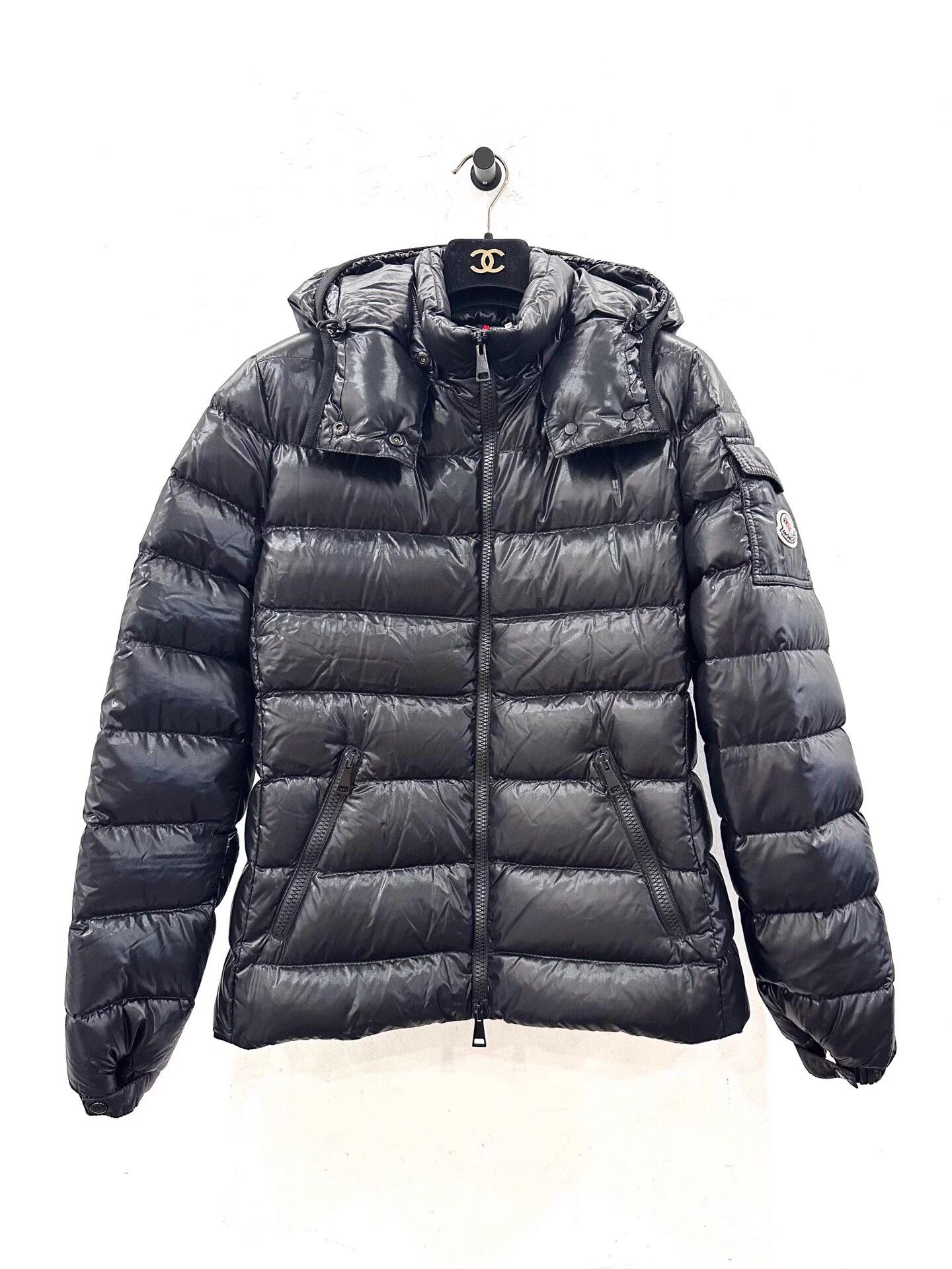 Moncler Moncler Bady Side Logo Women's Black Down Jacket Size XS / US 0-2 / IT 36-38 - 1 Thumbnail