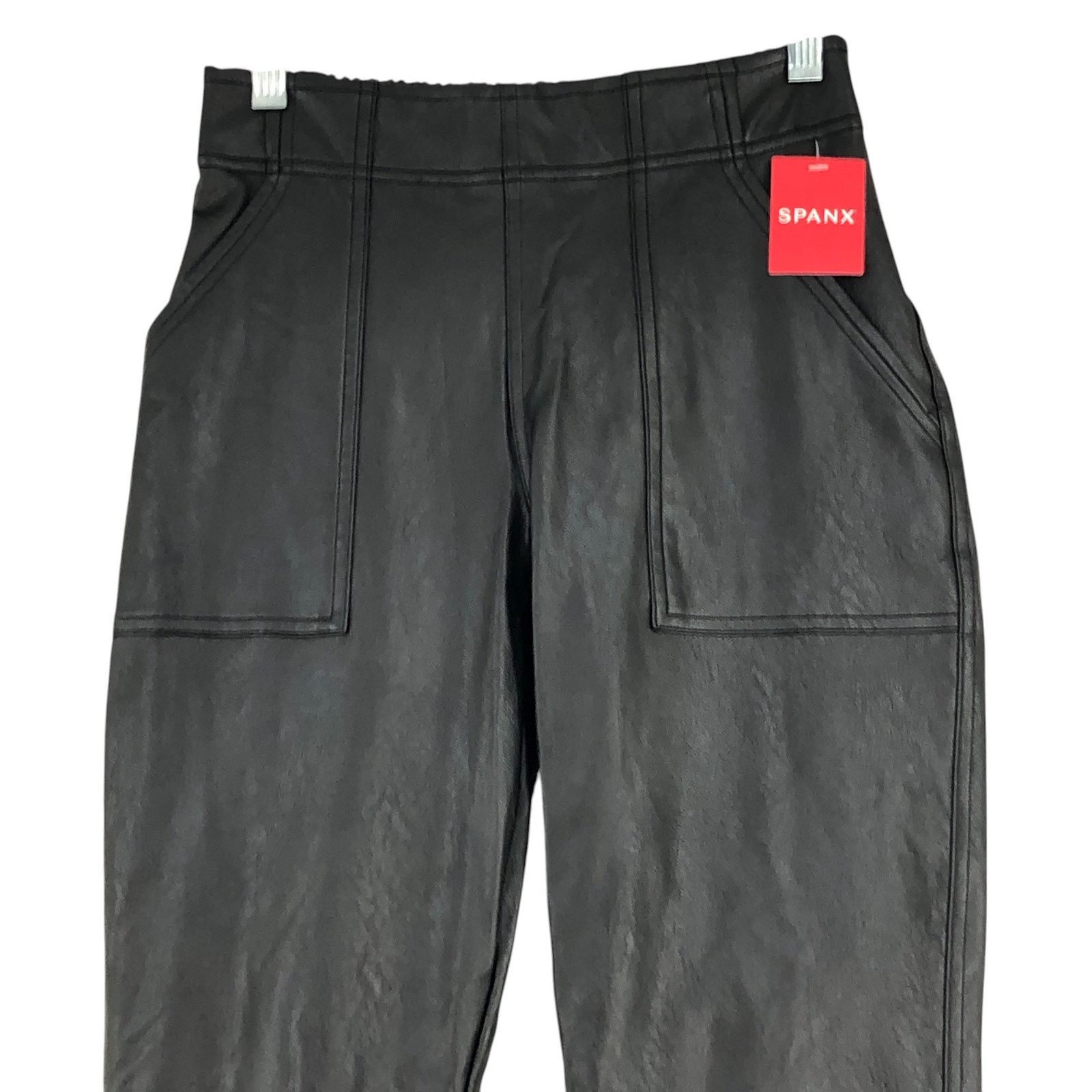 Spanx Spanx Sz XS Pants Leather Like Jogger Noir Coated BRAND NEW Size 26" / US 2 / IT 38 - 2 Thumbnail
