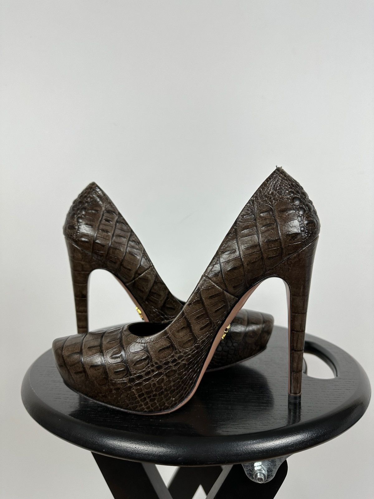 Prada Prada Crocodile Brown Leather Heels Pumps Size US 8.5 / IT 38.5 - 9 Thumbnail