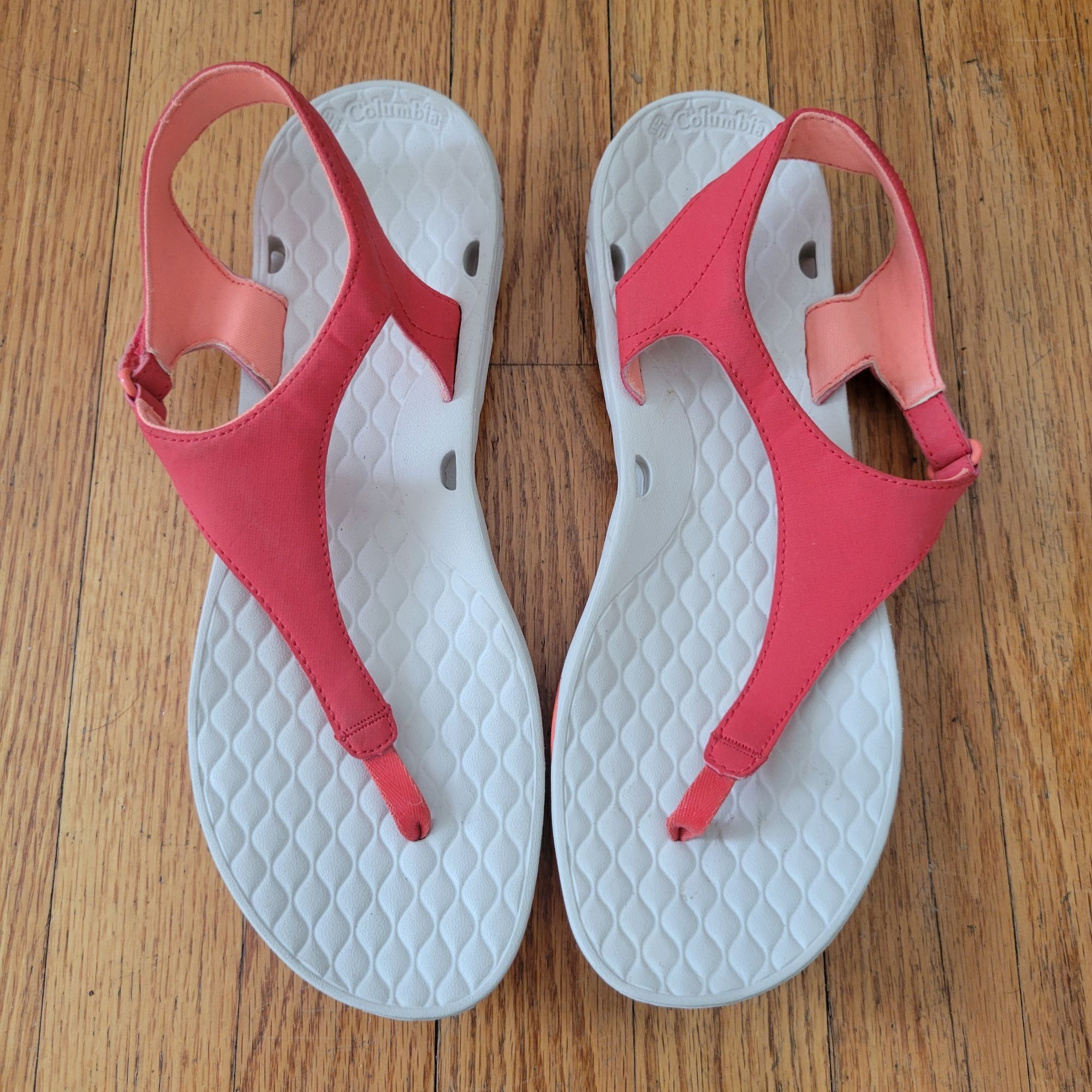 Columbia Columbia Red Thong Sandals 10 Summer SUNTECH Vent T Strap Size US 10 / IT 40 - 1 Thumbnail