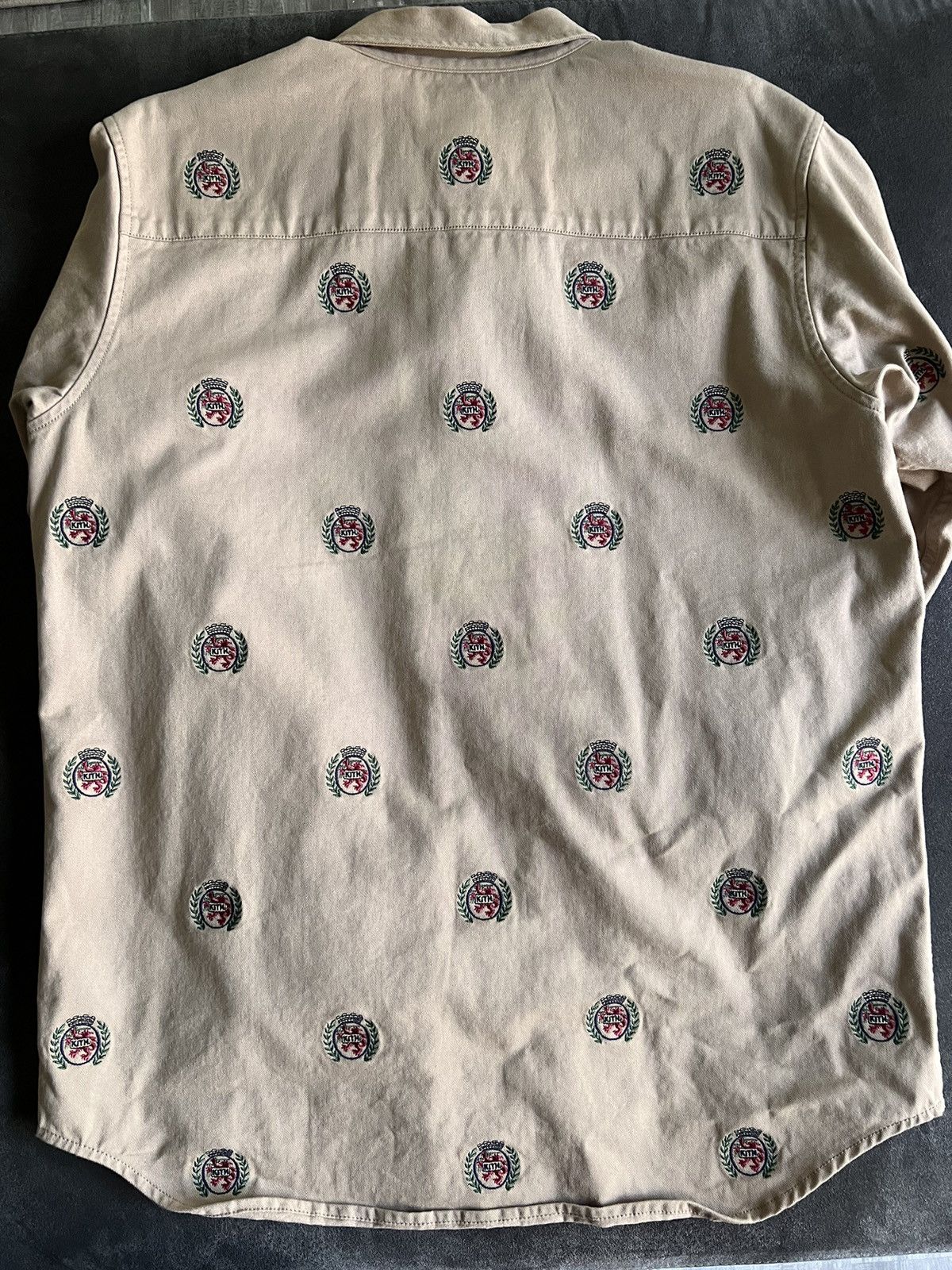 Kith × Tommy Hilfiger Kith x Tommy Hilfiger Button up Size US L / EU 52-54 / 3 - 4 Thumbnail