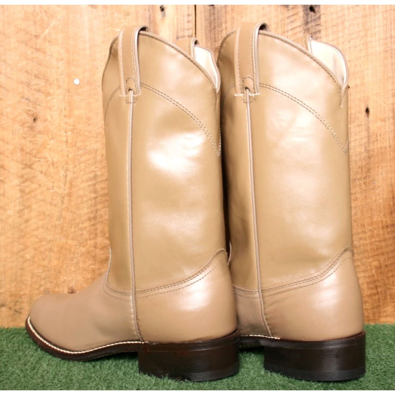 Vintage VINTAGE LAREDO Boots Western 10" Tan Leather 7M Women's Size 7M Boot Shoe Leather Outsole Mid-Calf Western Women Mens Boys Girls Size US 7 / IT 37 - 3 Thumbnail
