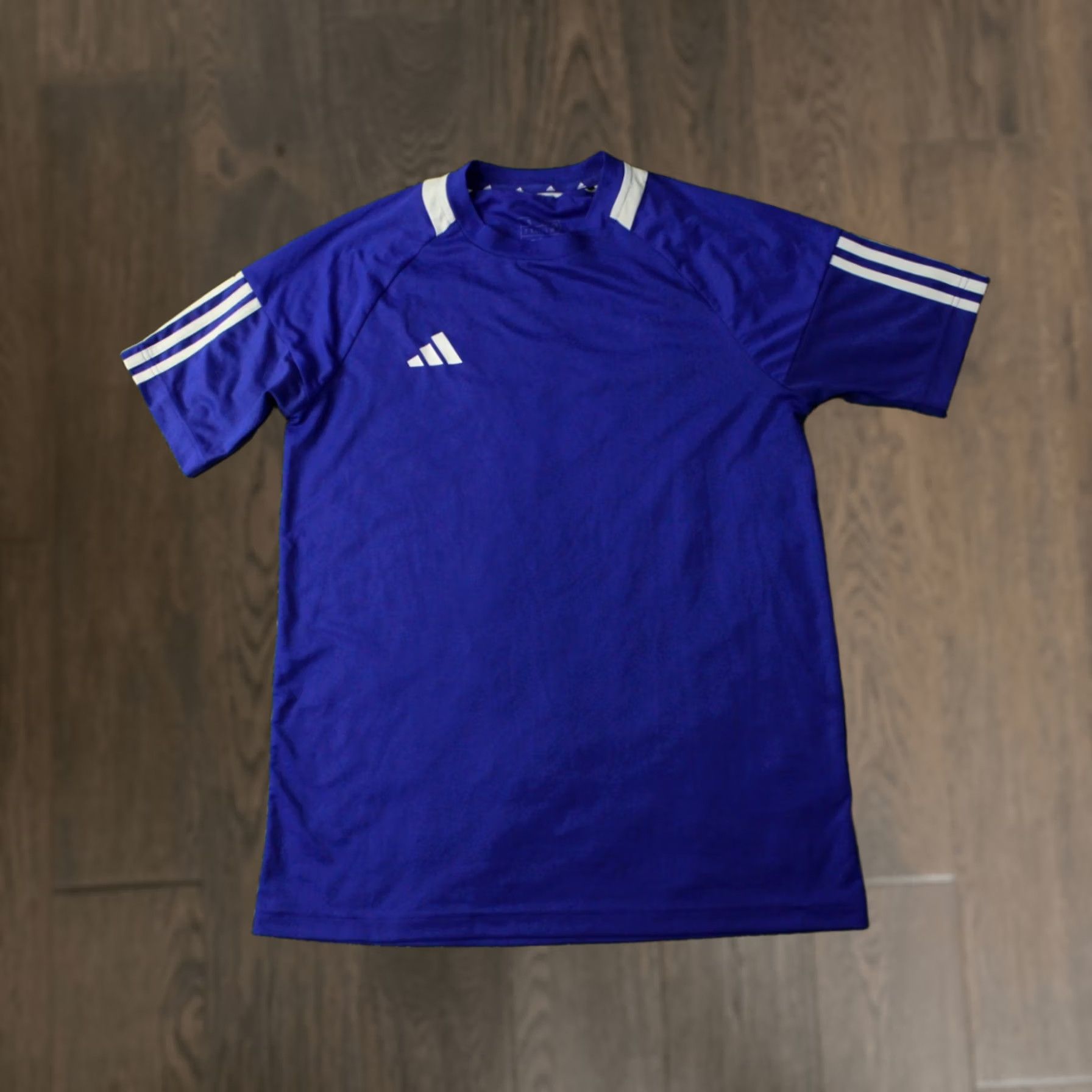 Adidas ADIDAS PERFORMANCE AEROREADY SERENO ORIGINAL 2024 FOOTBALL SHIRT JERSEY SIZE S BLUE AND WHITE Mens Short Sleeve Football Shirt S Size US S / EU 44-46 / 1 - 1 Thumbnail