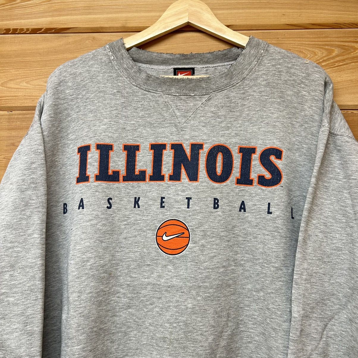 Nike Vintage Illinois Basketball Nike Team Distressed Sweatshirt Size US XXL / EU 58 / 5 - 2 Thumbnail