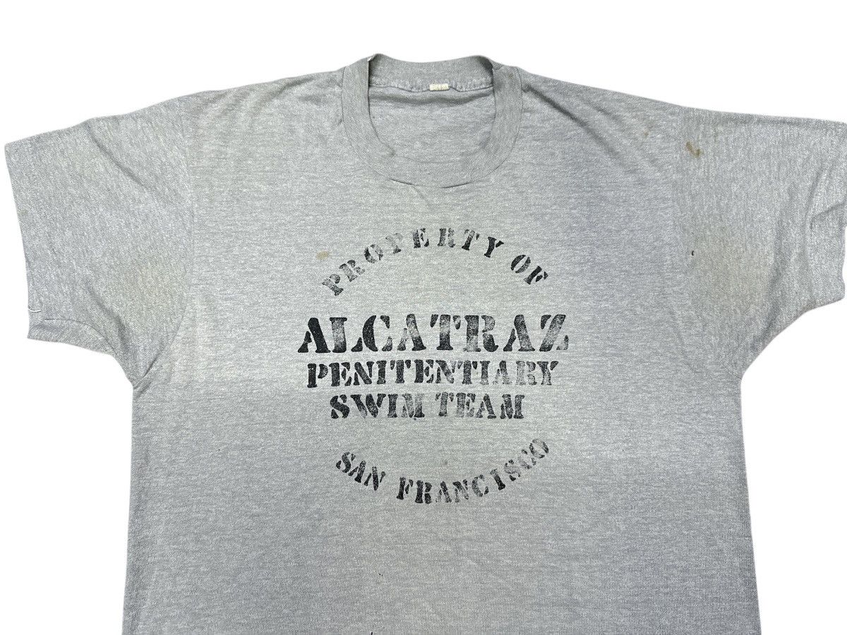 Vintage Vintage 8os Tee property Of Alcantraz . Size US XL / EU 56 / 4 - 6 Thumbnail
