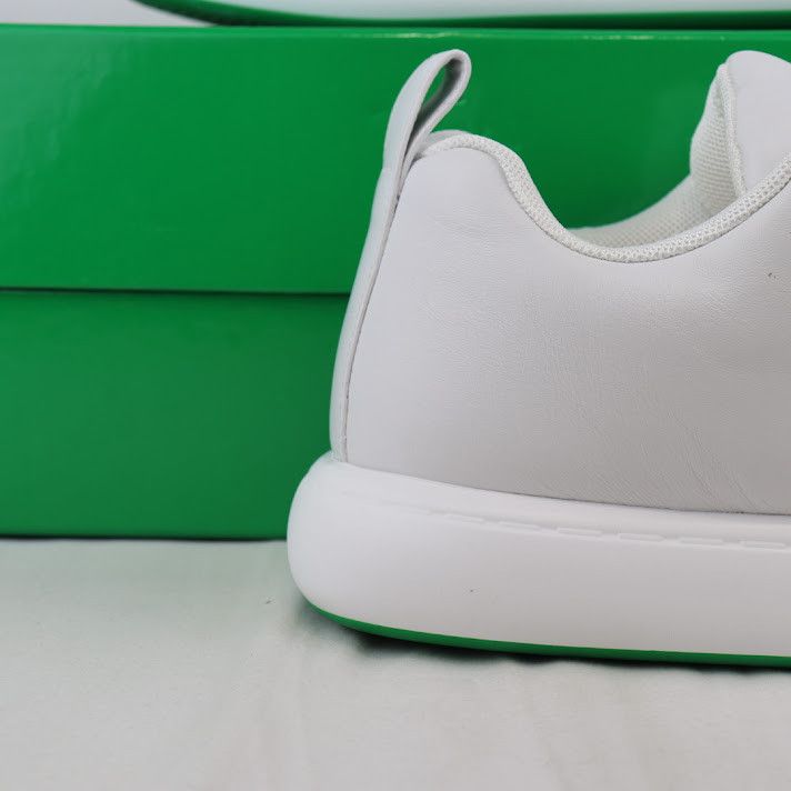 Bottega Veneta o1rshd1 Tennis Calf Rubber Sole Sneaker in Optic White Size US 12 / EU 45 - 11 Thumbnail