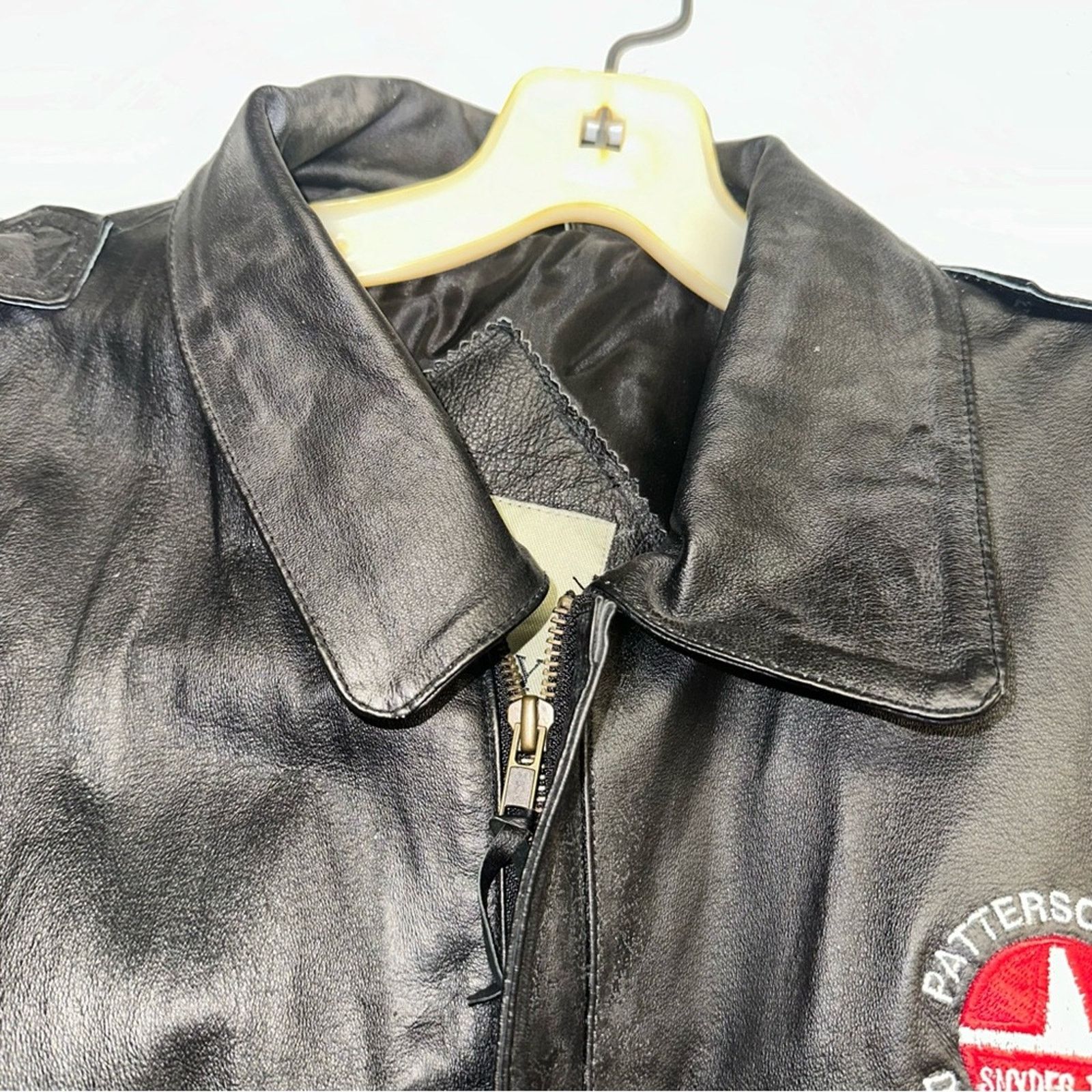Men’s Burks Bay black Leather Jacket sz L Drilling Logo