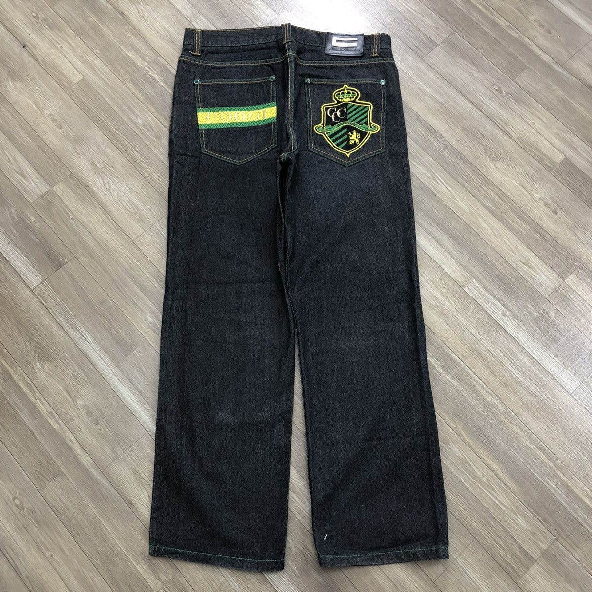 Coogi × Japanese Brand × Vintage RARE🇯🇲 Y2K Vintage Coogi Jamaica Baggy Embroidered Jeans Size US 40 / EU 56 - 1 Thumbnail