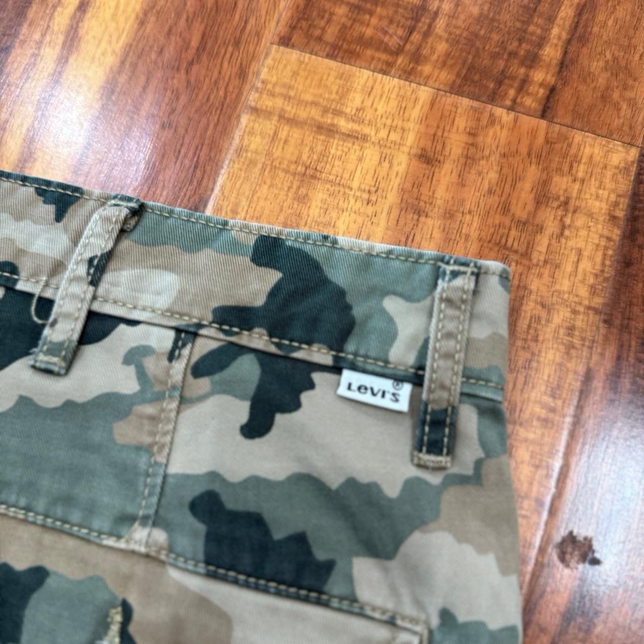Levi's Vintage Levi’s Camo Cargo Pants Size US 36 / EU 52 - 4 Thumbnail