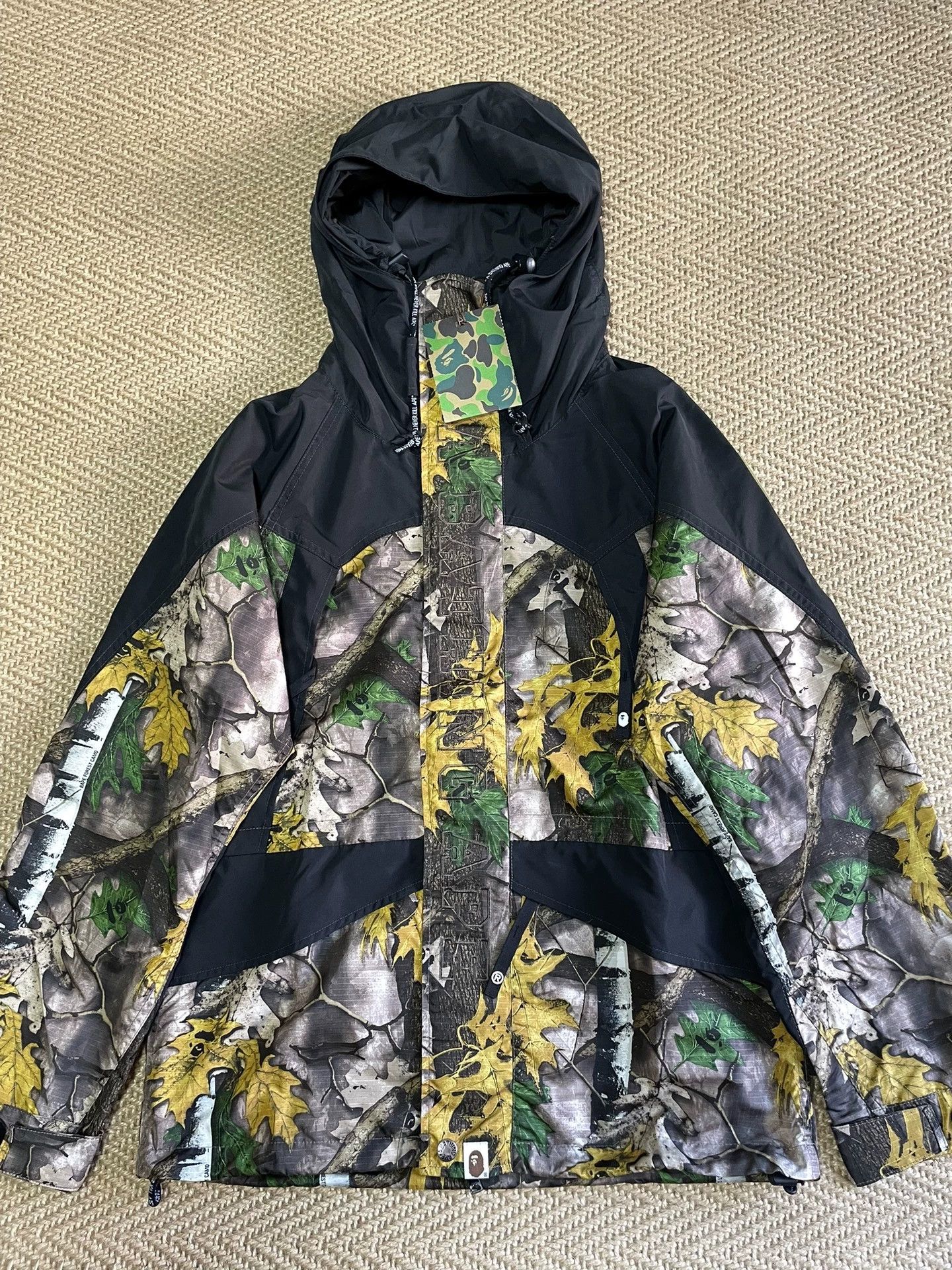 Bape BAPE Forest Camo Colorblock Snowboard Jacket S Size US S / EU 44-46 / 1 - 5 Thumbnail