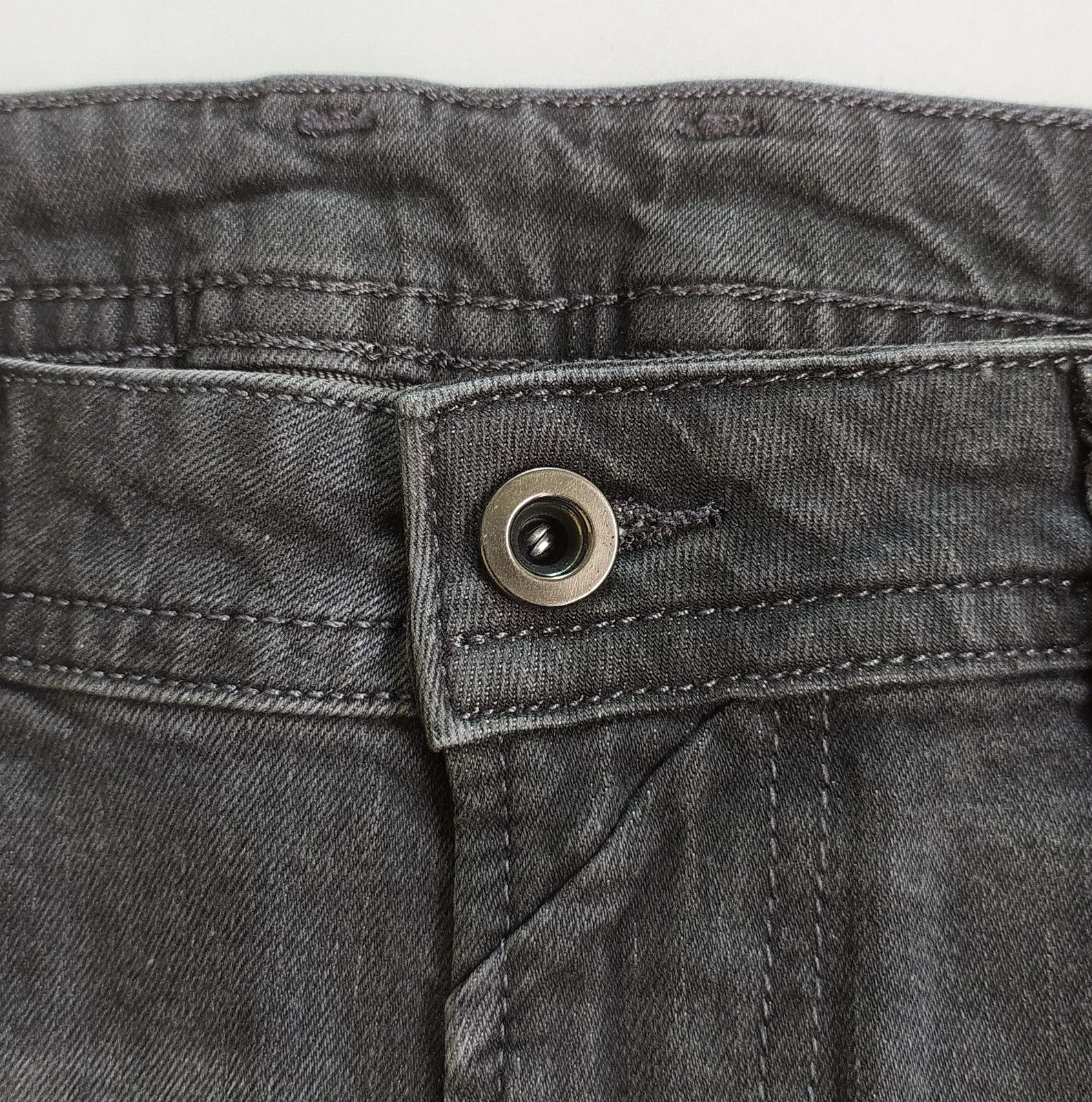 Diesel Diesel THOMMER-C L.32 MENS JEANS T/9795 Size US 34 / EU 50 - 3 Thumbnail