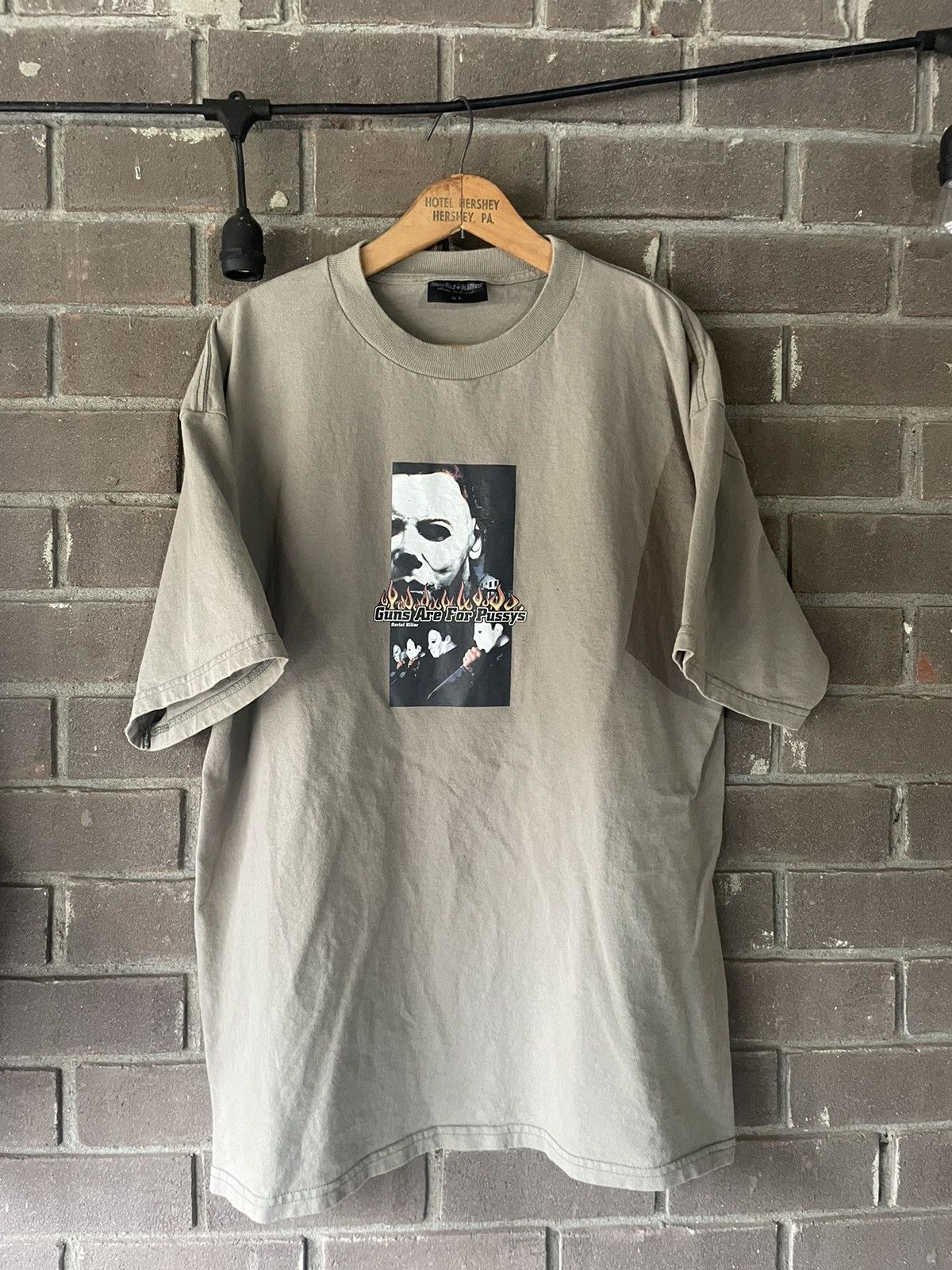 Vintage vintage serial killer michael myers skate t | Grailed