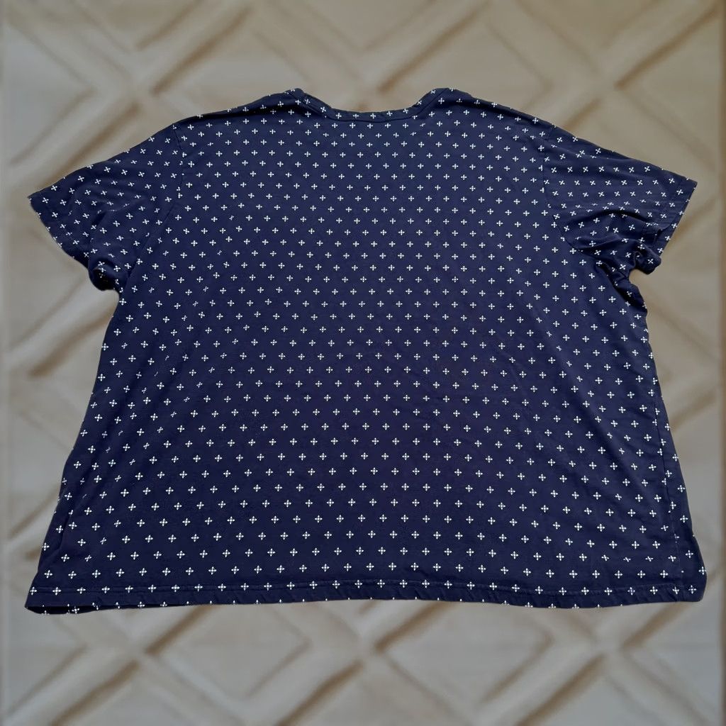 Vintage HARBOUR BAY Geometric Print T-Shirt Mens 4XL Navy Blue Short Sleeve Pocket Tee Size US XXL / EU 58 / 5 - 1 Thumbnail