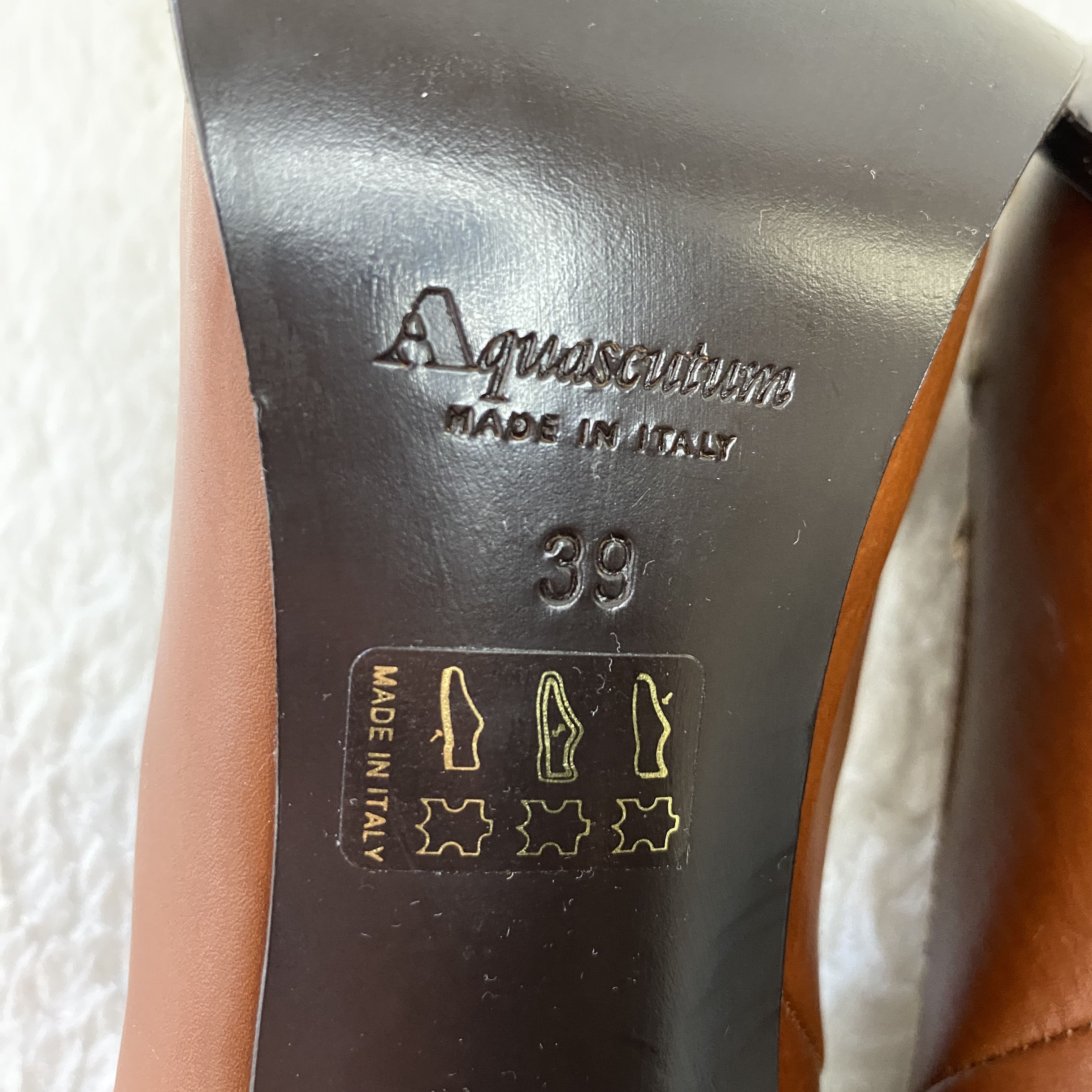 Aquascutum Aquascutum Leather Tassel Block Heel Pumps EU 39 Size US 8.5 / IT 38.5 - 9 Thumbnail