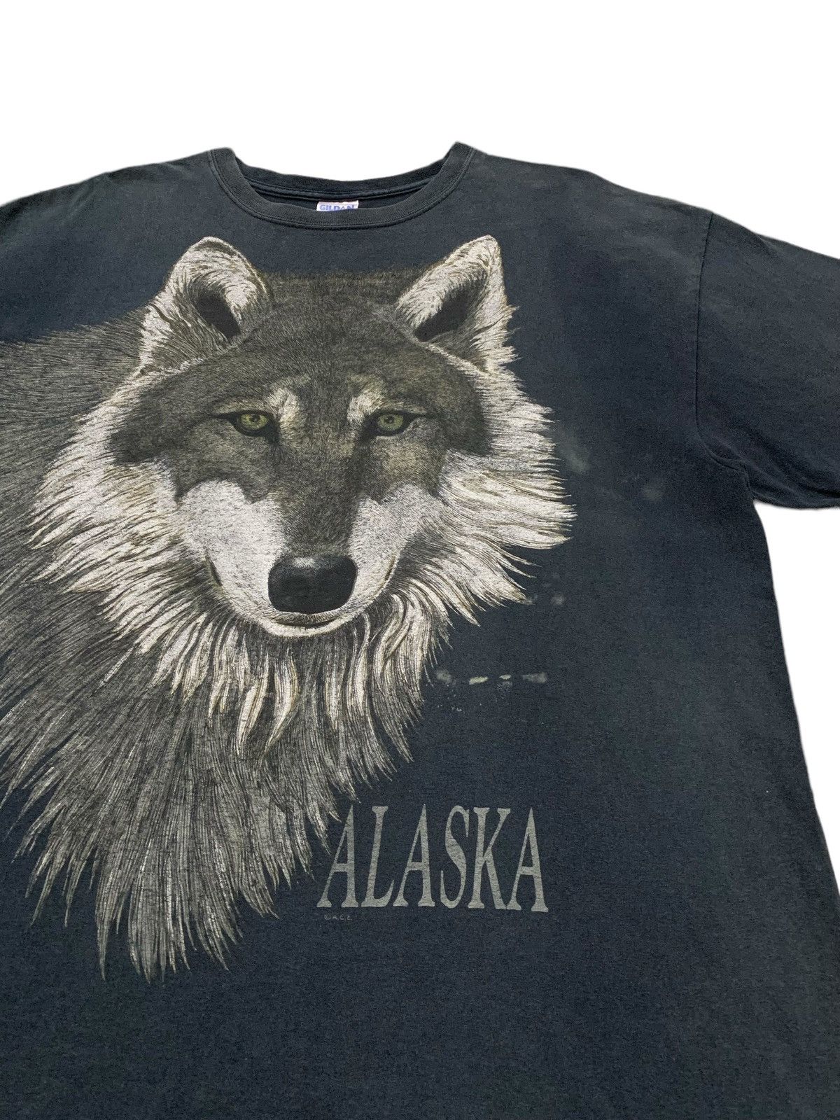 Vintage Alaska Wolf Jumbo Print Faded Tshirt Size US XL / EU 56 / 4 - 4 Thumbnail