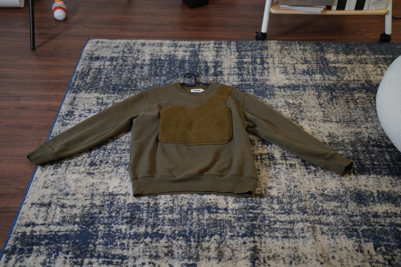 Palace Bag Crew Olive (FW22)