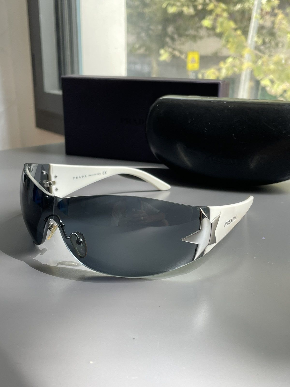 Prada PRADA Sunglassess Star 2004 Star White Ski Shield Mask Fire Size ONE SIZE - 3 Thumbnail