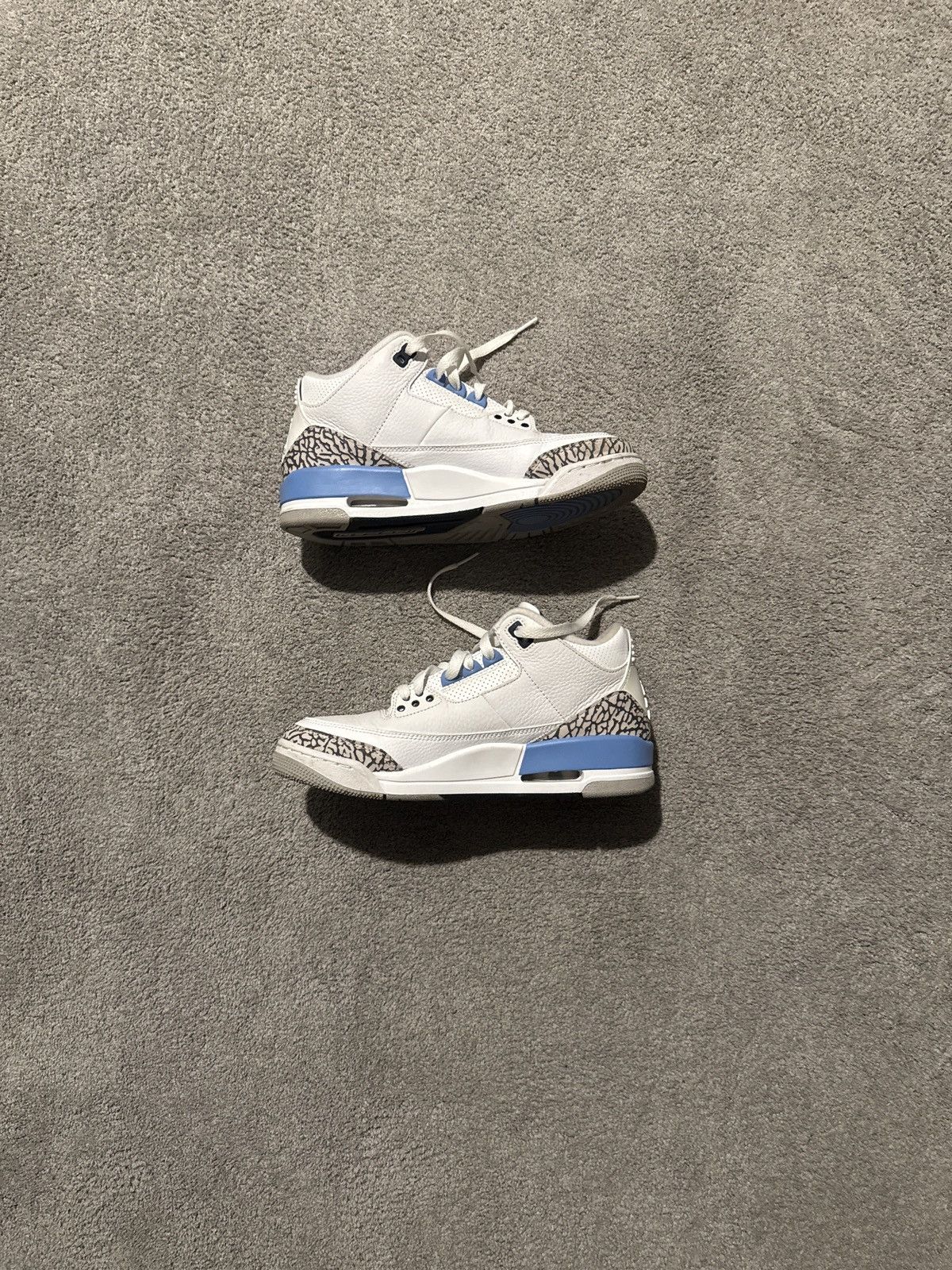Nike Jordan 3 Retro Size US 7 / EU 40 - 2 Thumbnail