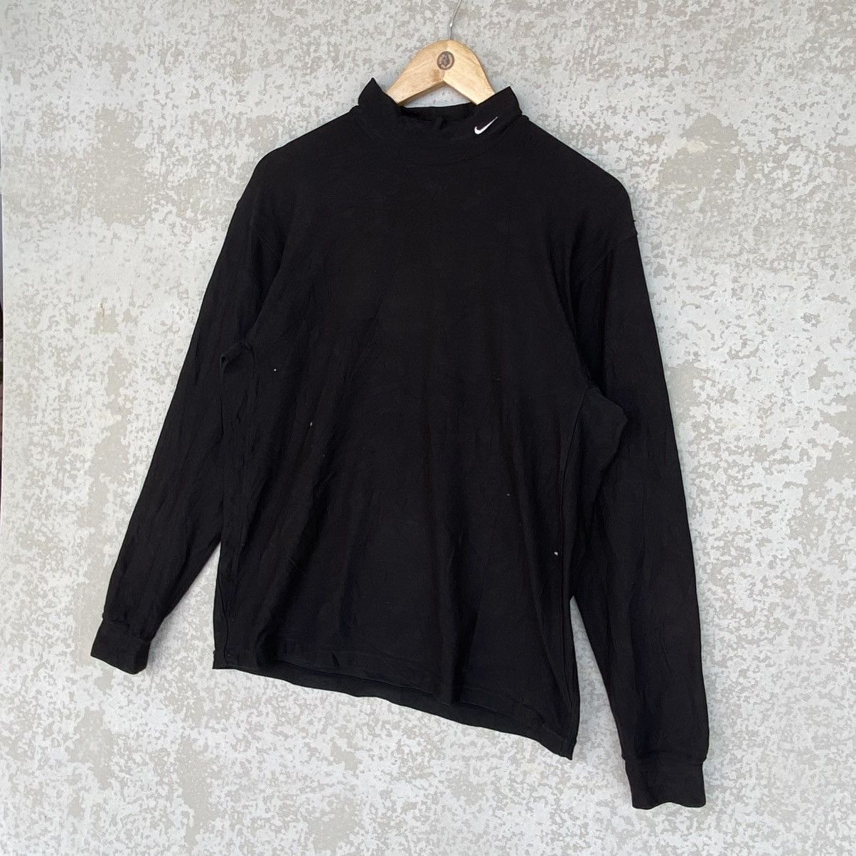 Other Vintage Nike Small Embroidered Crewneck Sweatshirt Black Size US M / EU 48-50 / 2 - 2 Thumbnail