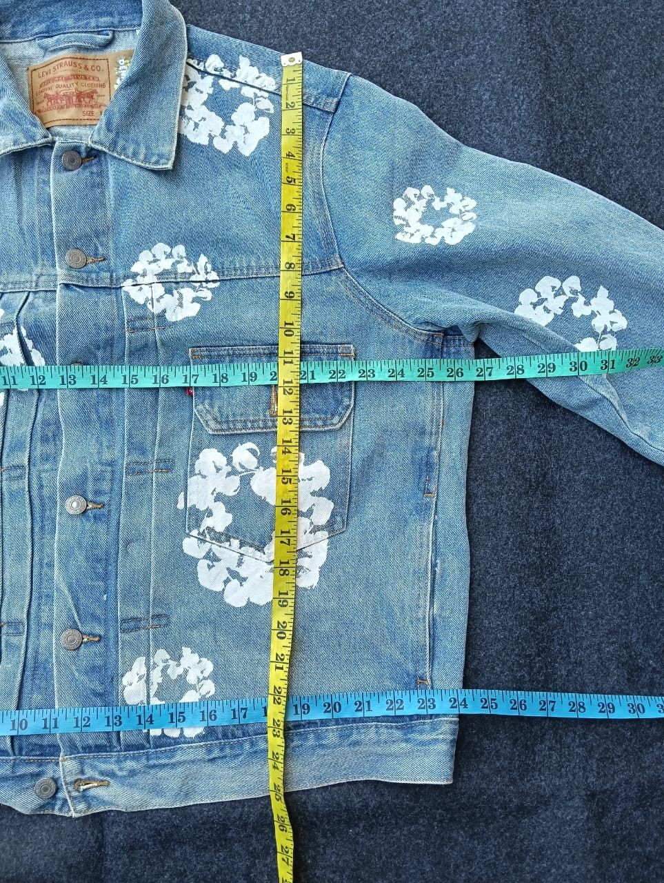 DENIM TEARS × Levi's DENIM TEARS x Levi's big E Jacket type II. Size US L / EU 52-54 / 3 - 5 Thumbnail