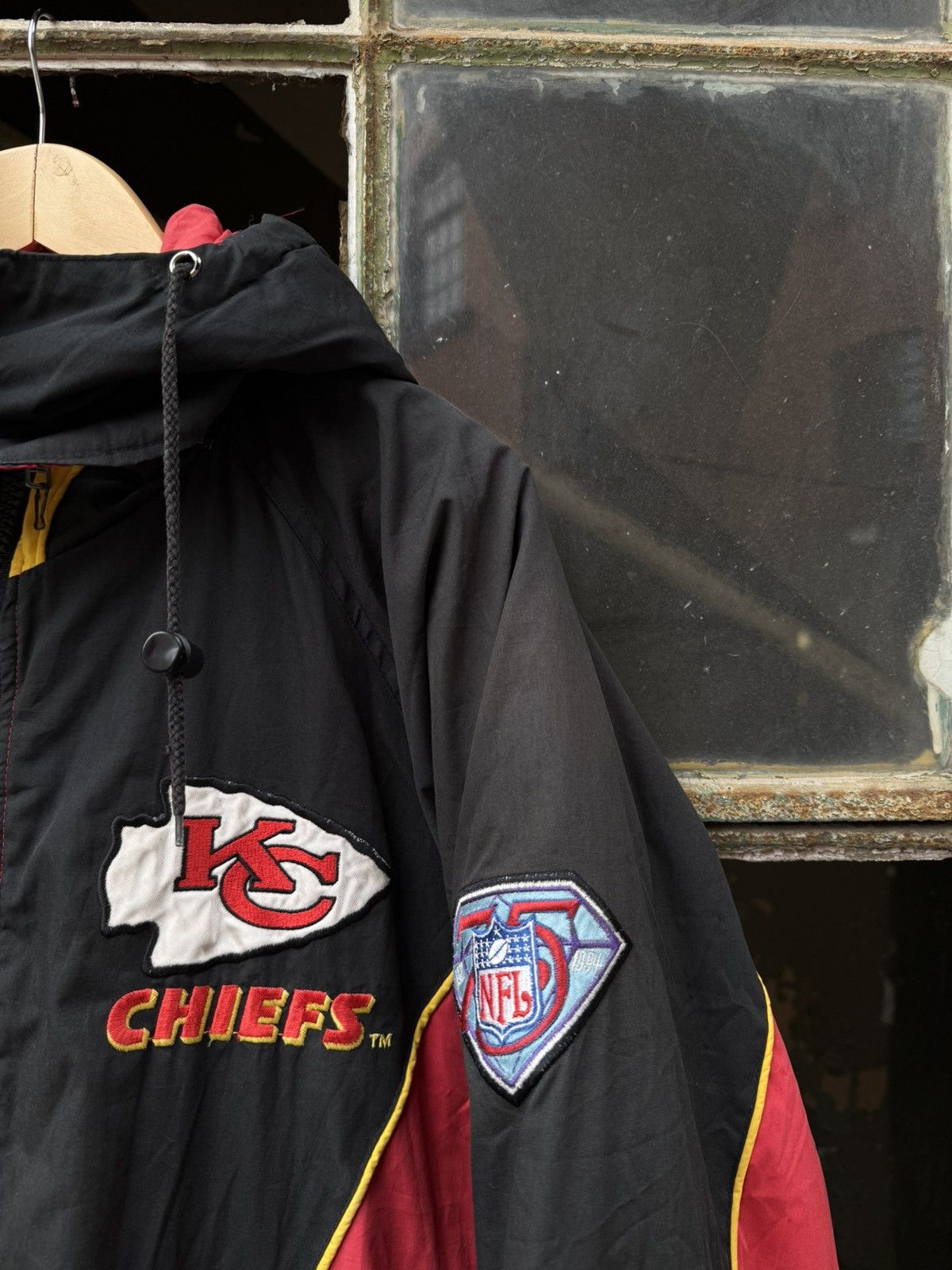 Pro Player Vintage Pro Player Jacket Kc Chiefs nfl usa streetwear 90’ Size US L / EU 52-54 / 3 - 4 Thumbnail