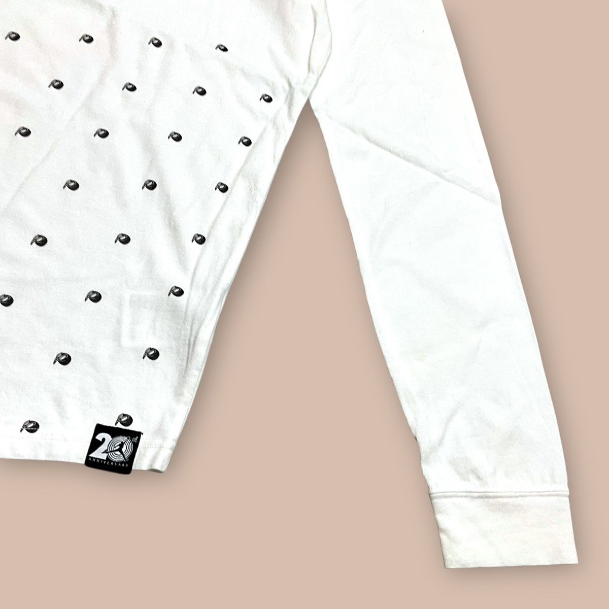 Jordan Brand Nike Air Jordan 11 Long Sleeve White/Black Size US M / EU 48-50 / 2 - 5 Thumbnail