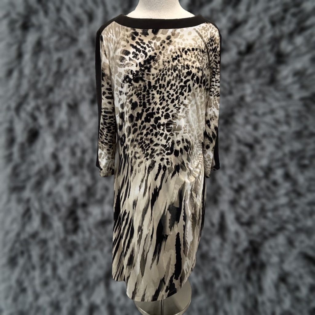 Vintage Chicos Side Ruche Shift Dress XL Animal Print 3/4 Sleeve Career Shirt Womens Knee Length Boat Neck Pullover Party/Cocktail Business Size XL / US 12-14 / IT 48-50 - 1 Thumbnail