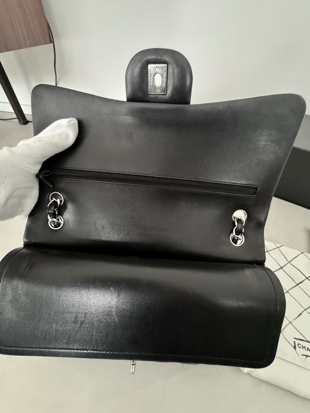 Chanel Black lambskin leather Chanel Timeless bag Size ONE SIZE - 5 Thumbnail